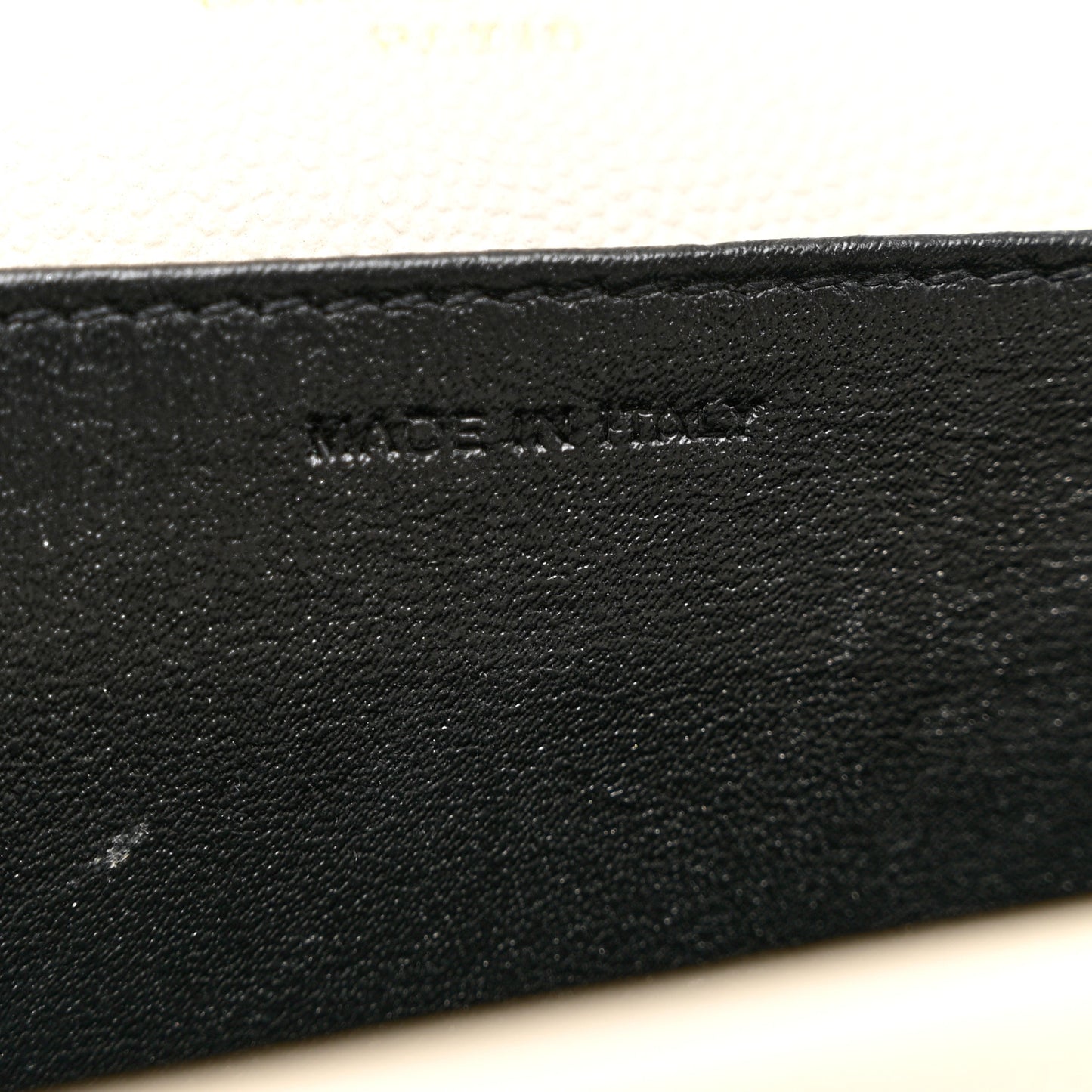 Grain De Poudre Monogram Uptown Chain Wallet Crema Soft