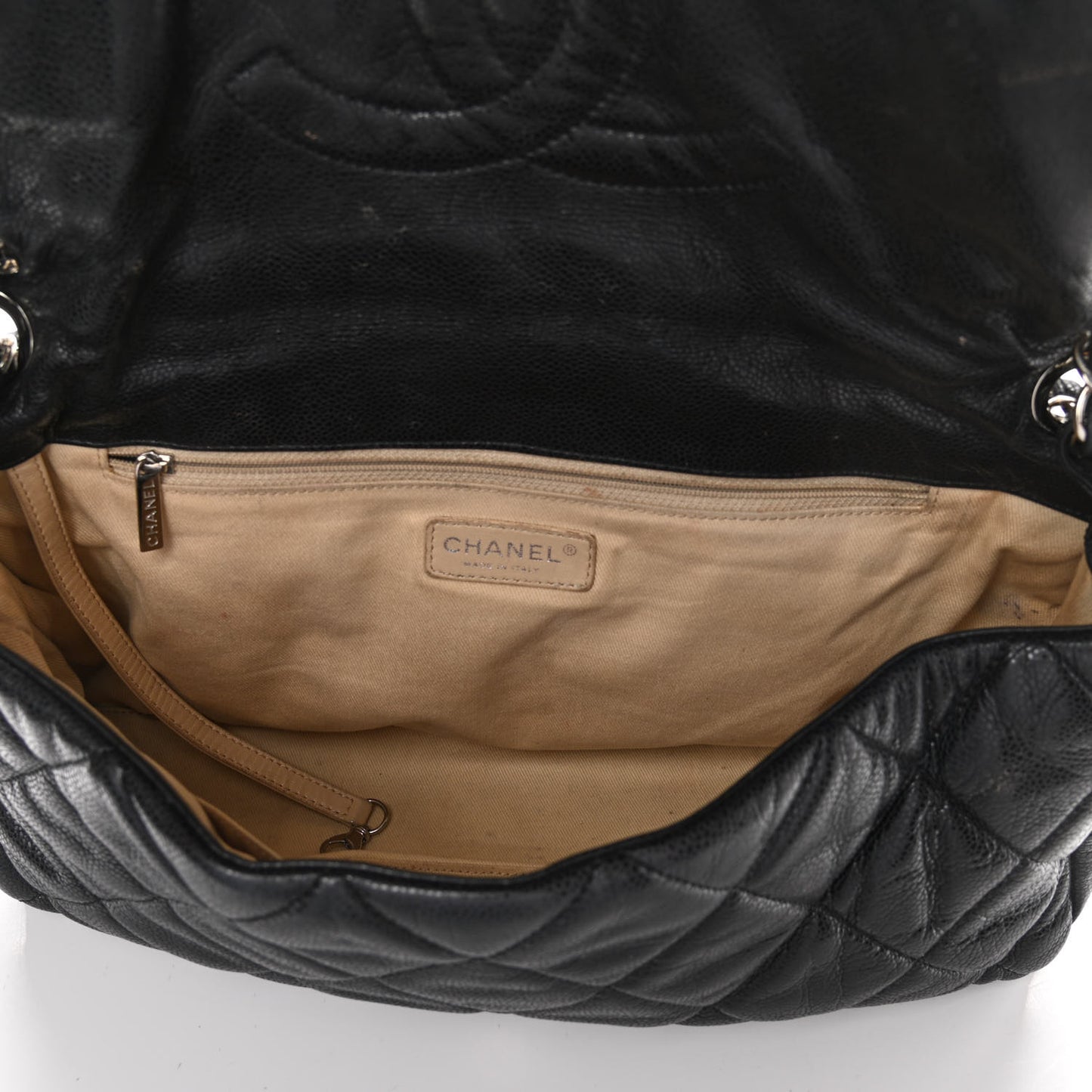 Glazed Caviar Medium Nature Flap Bag Black