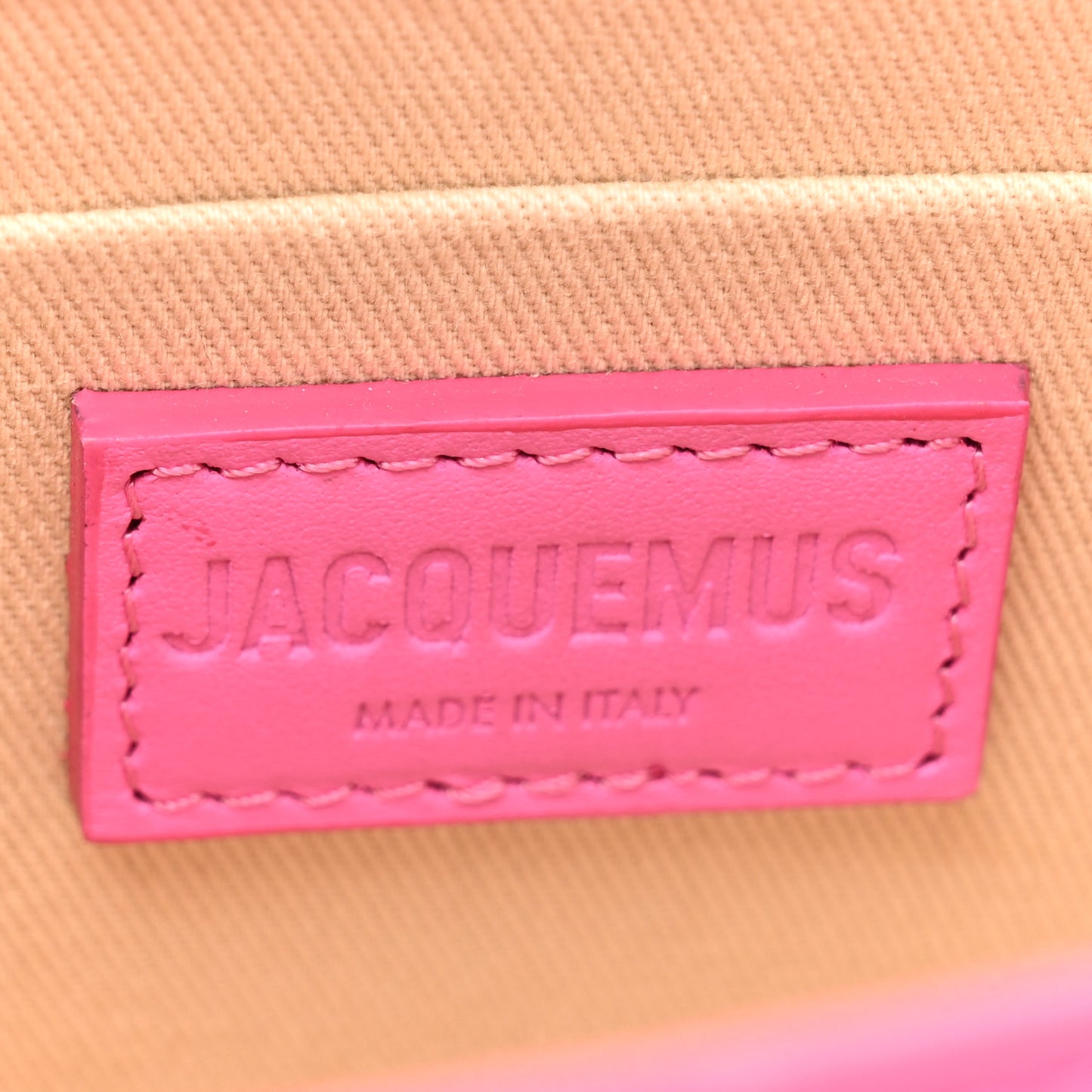 Smooth Calfskin Le Chiquito Moyen Neon Pink