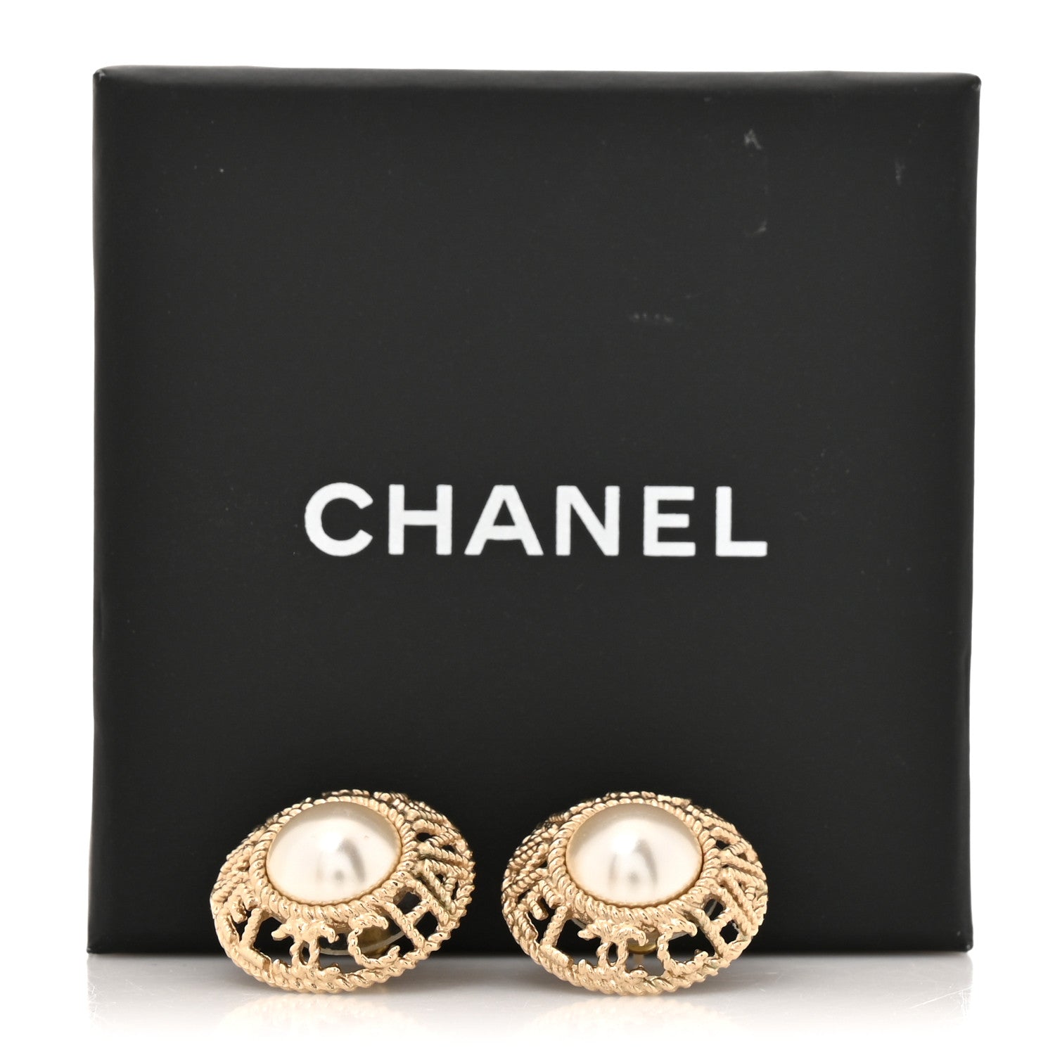 Chanel Pearl CC Round Rope Logo Earrings Gold 5 of 5