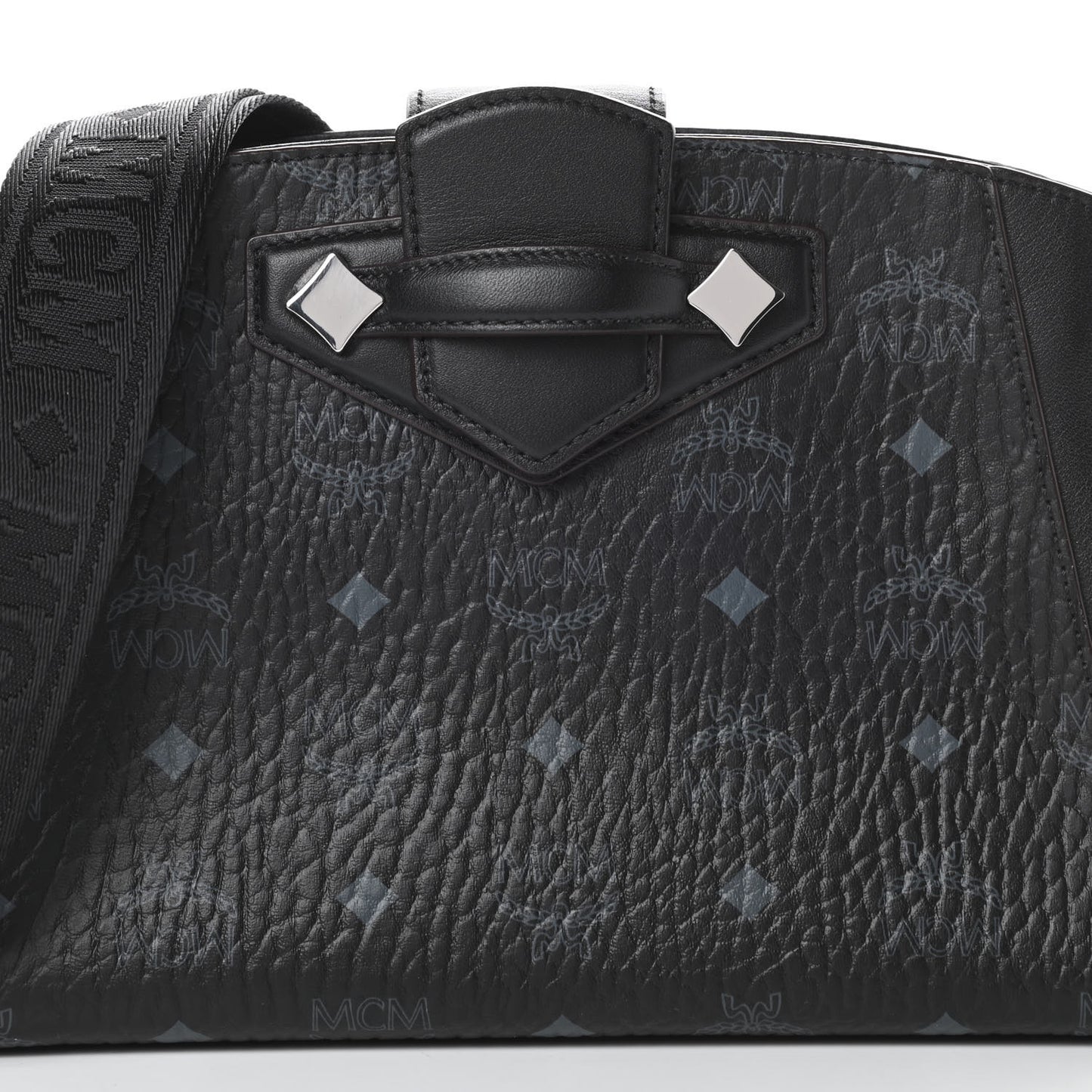 Visetos Small Essential Crossbody Bag Black