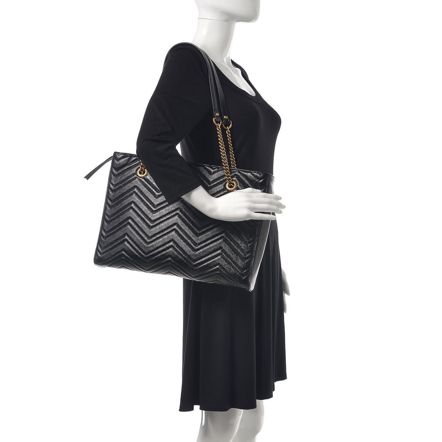 Vintage Calfskin Matelasse Medium GG Marmont Slim Tote Black