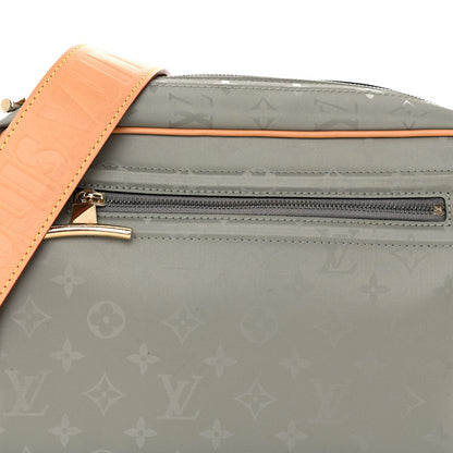 Louis Vuitton Monogram Titanium Camera Bag 7 of 10