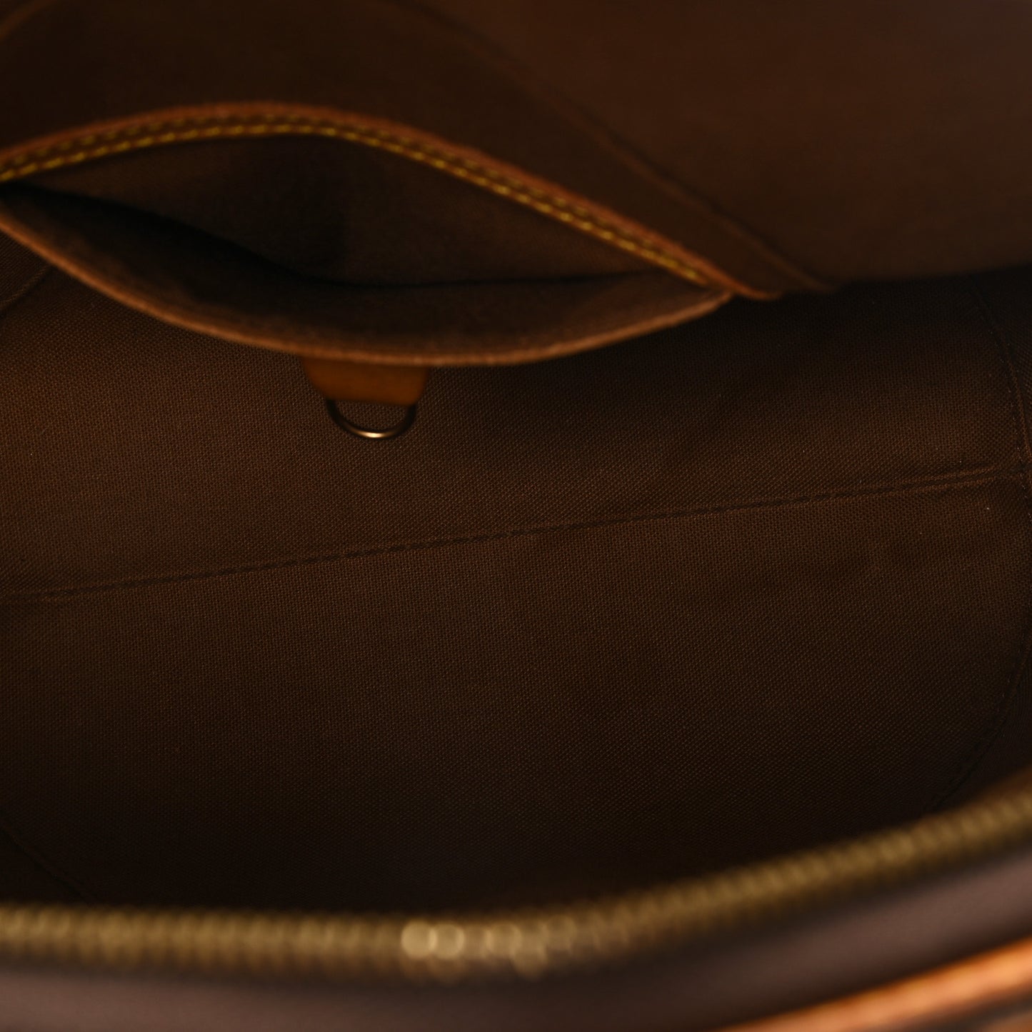 Monogram Ellipse MM