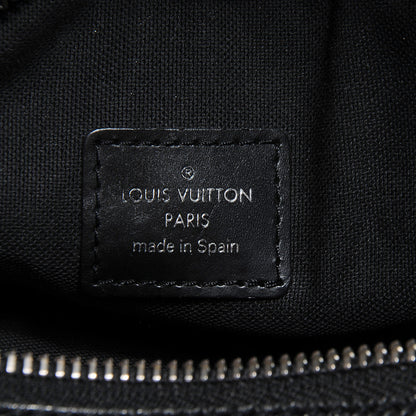 Louis Vuitton Taiga Kaluga Toiletry Pouch 7 of 7
