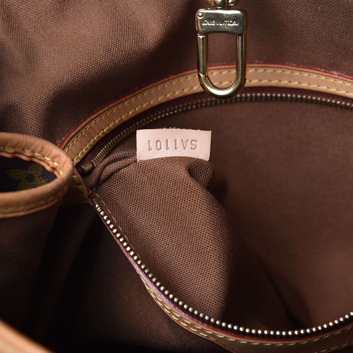 Louis Vuitton Monogram Batignolles Horizontal 7 of 13