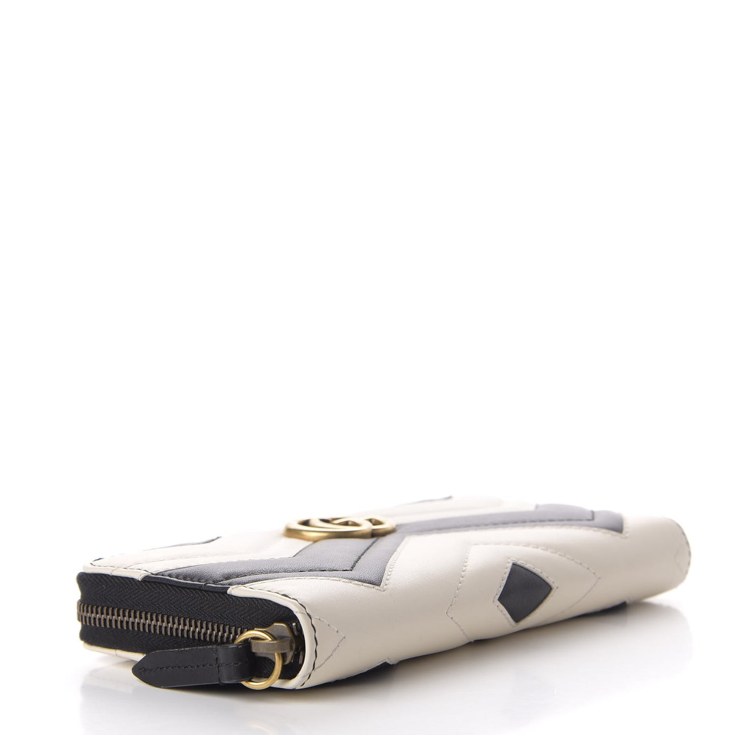 Calfskin Matelasse GG Marmont Zip Around Wallet Black White