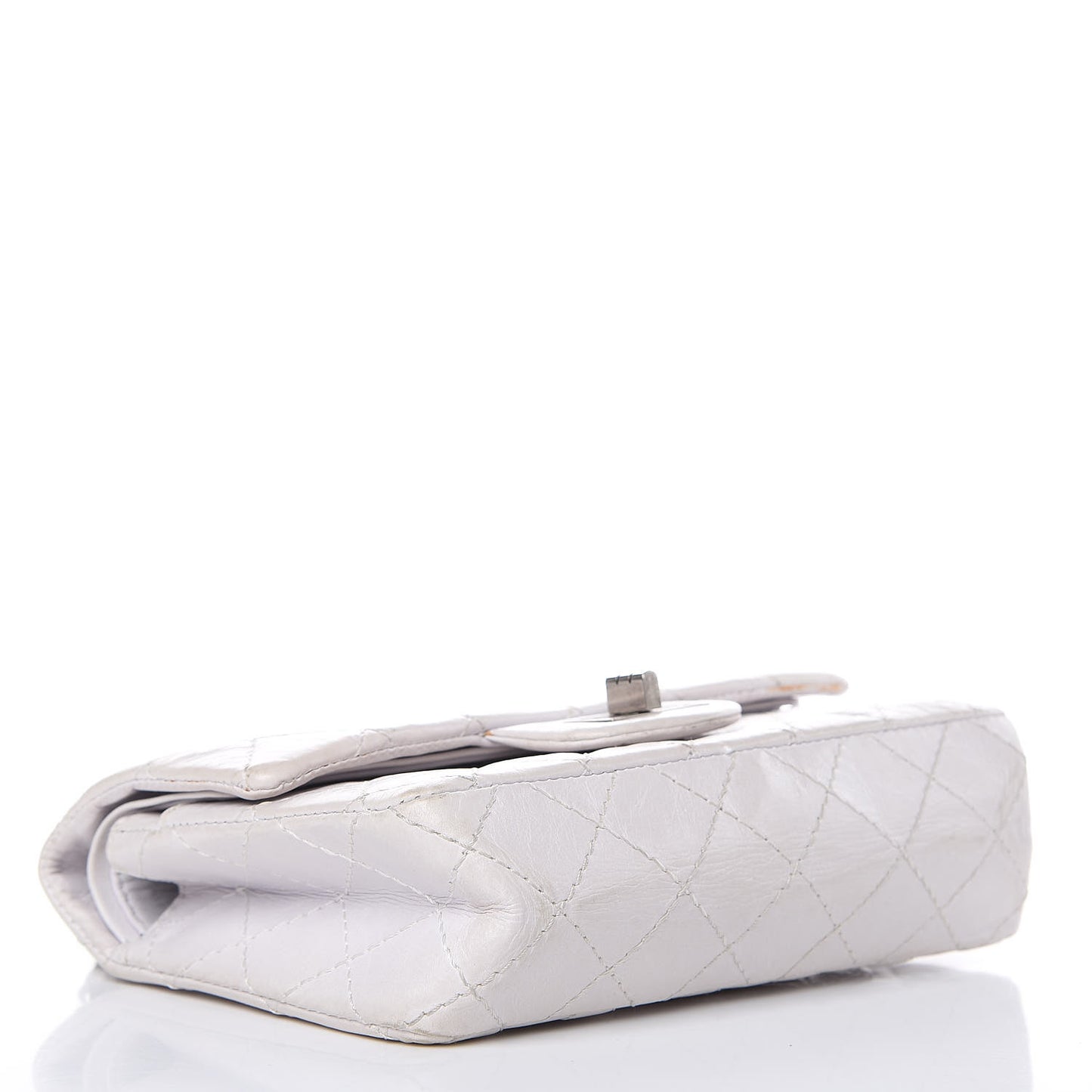 Aged Calfskin 50th Anniversary 2.55 Reissue 224 Flap White