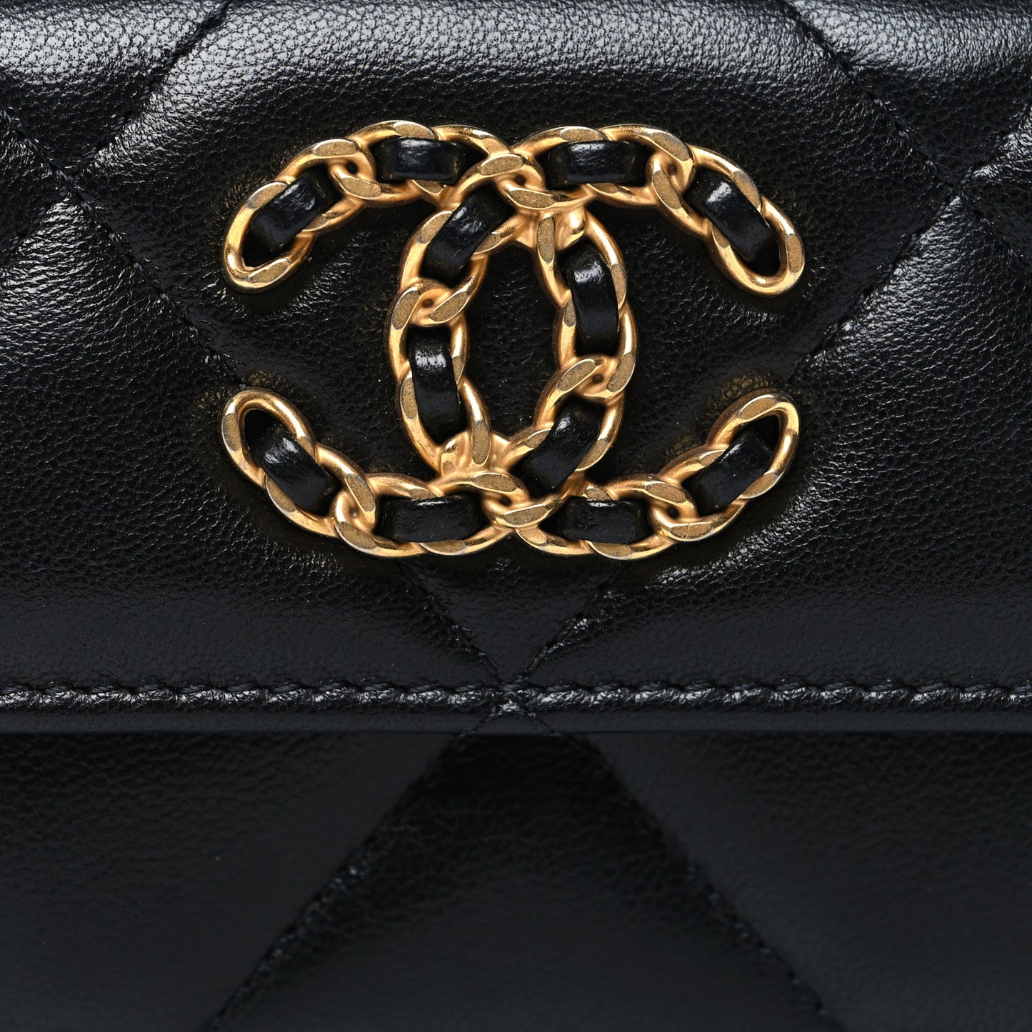 Lambskin Quilted Small Chanel 19 Flap Wallet Black