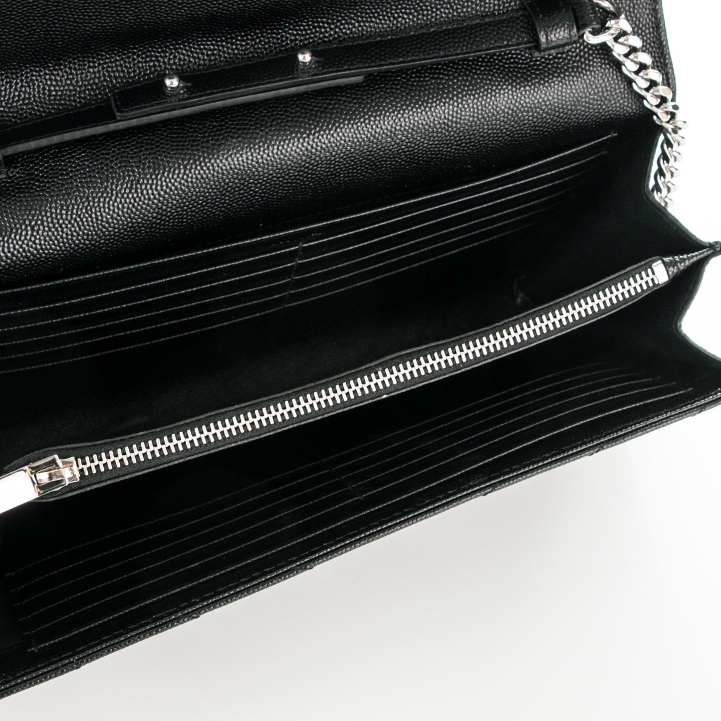 Grain De Poudre Matelasse Chevron Medium Monogram Chain Wallet Black