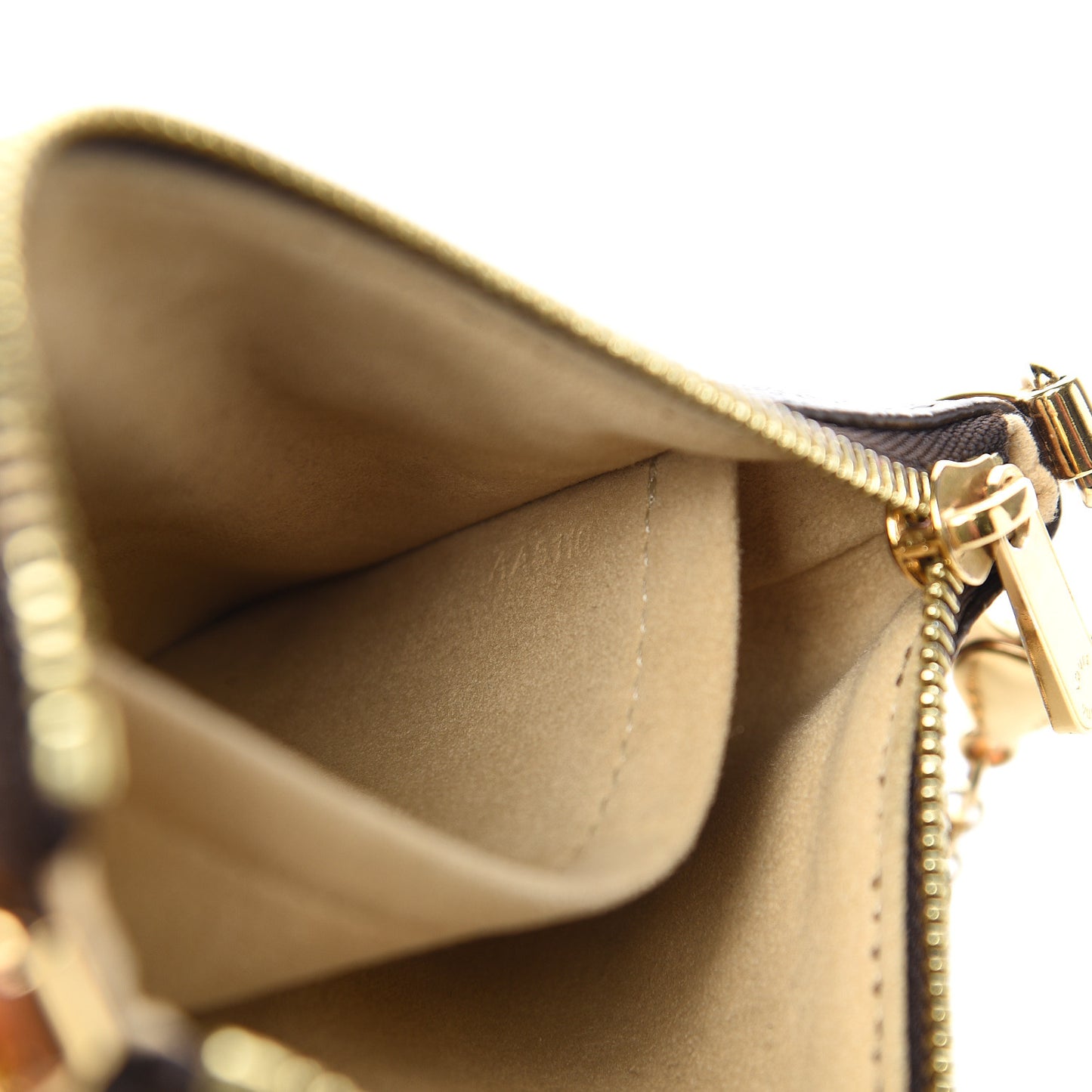 Monogram Pochette Milla MM