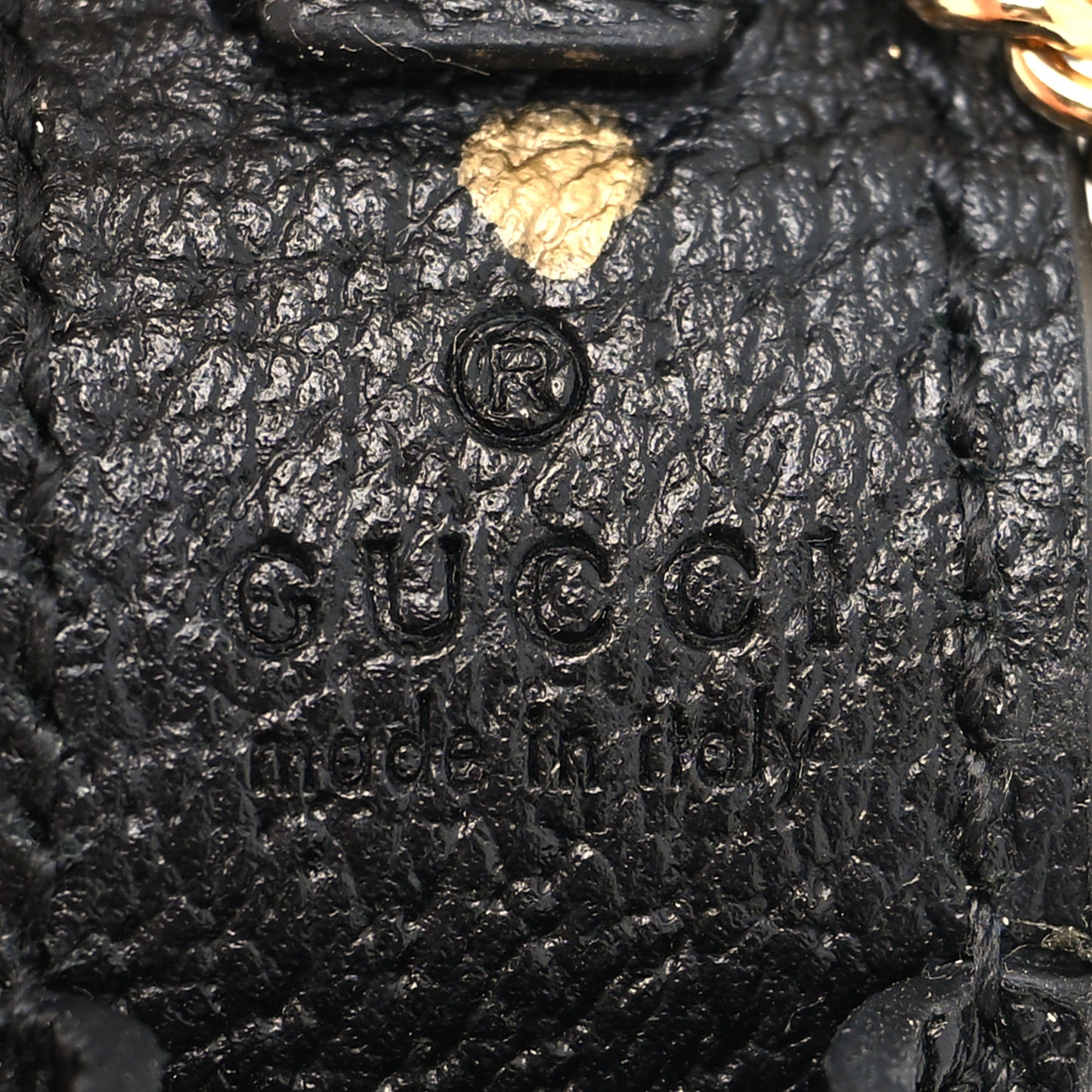 Textured Calfskin Enamel Single Porte Rouges Chain Black