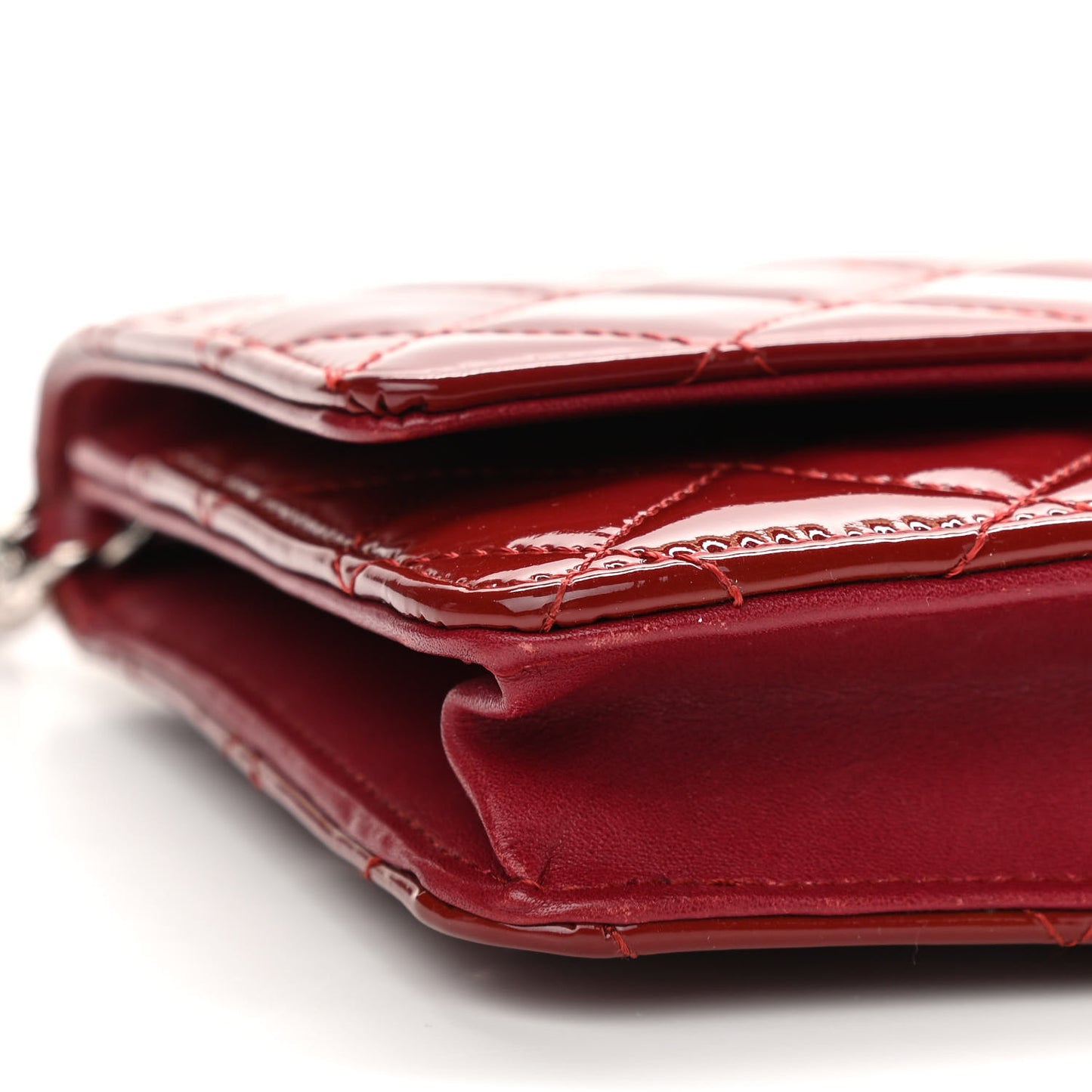 Patent Quilted Wallet On Chain WOC Red