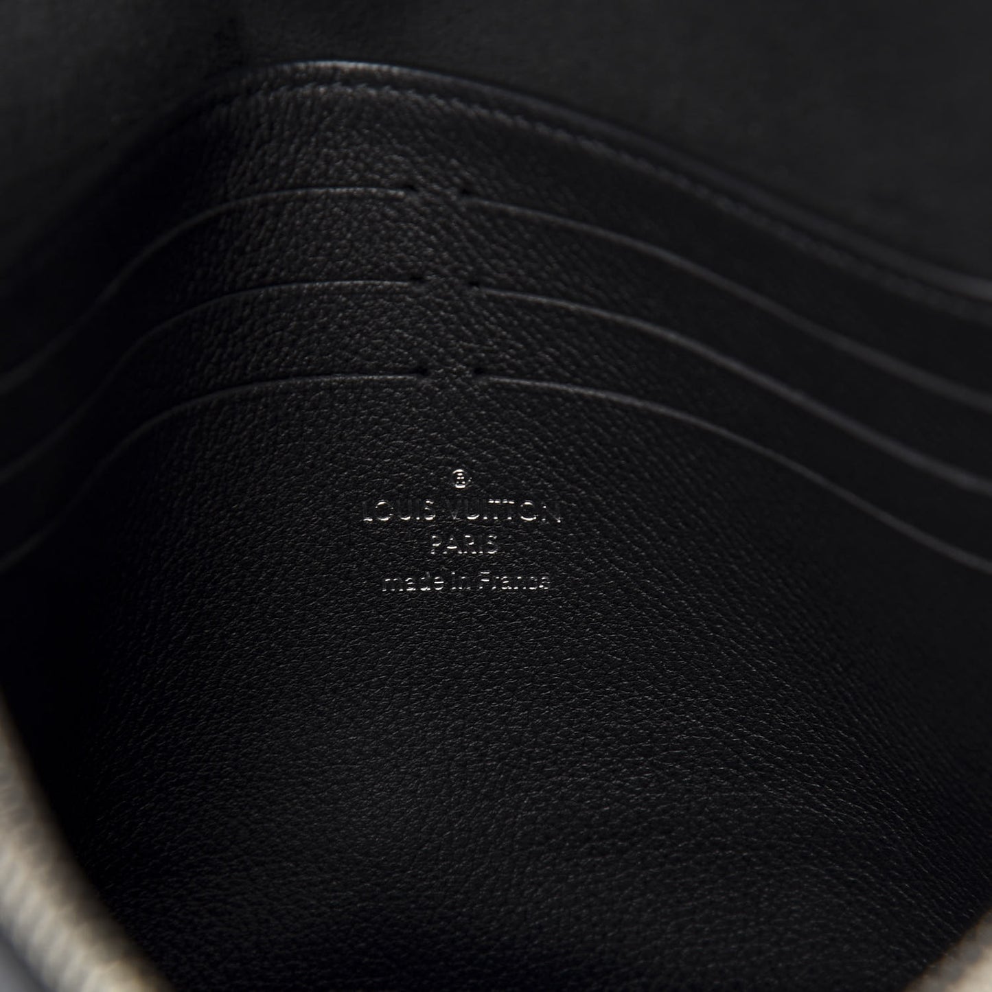 Soft Calfskin My Lockme Pochette Black