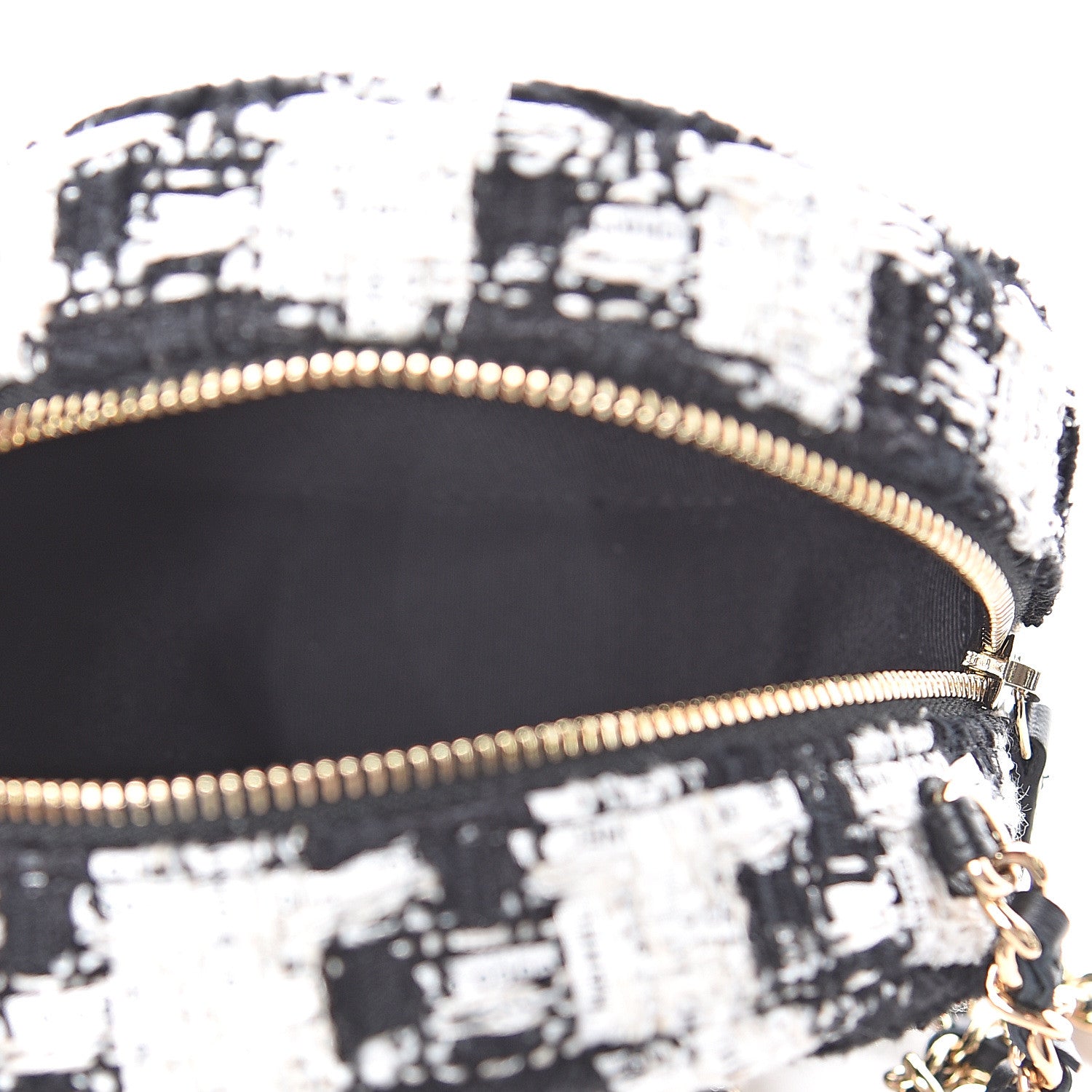 Chanel Tweed Quilted Round Clutch With Chain Black Ecru White 4 of 9