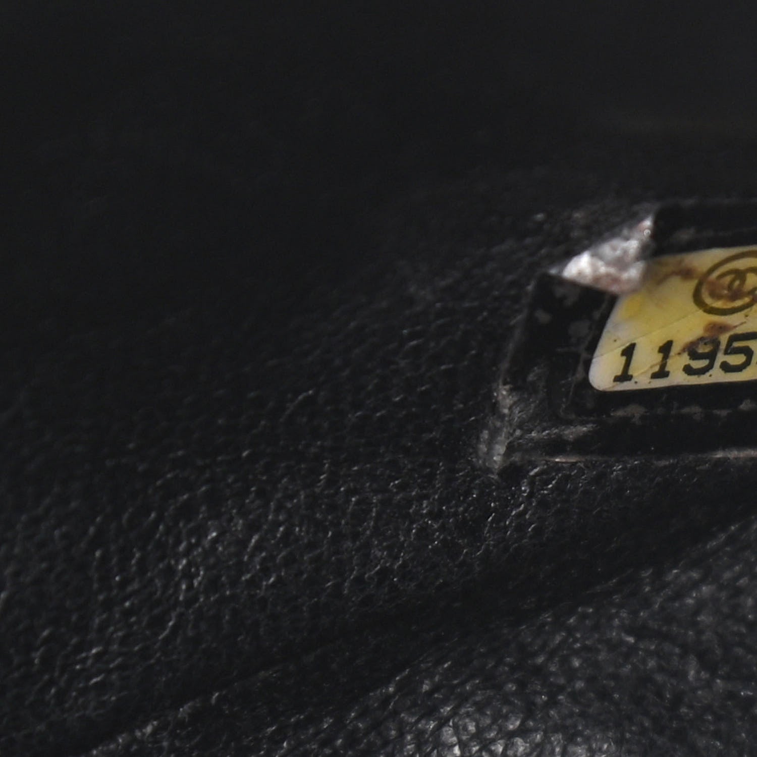 Chanel Caviar Quilted East West Flap Black 7 of 10