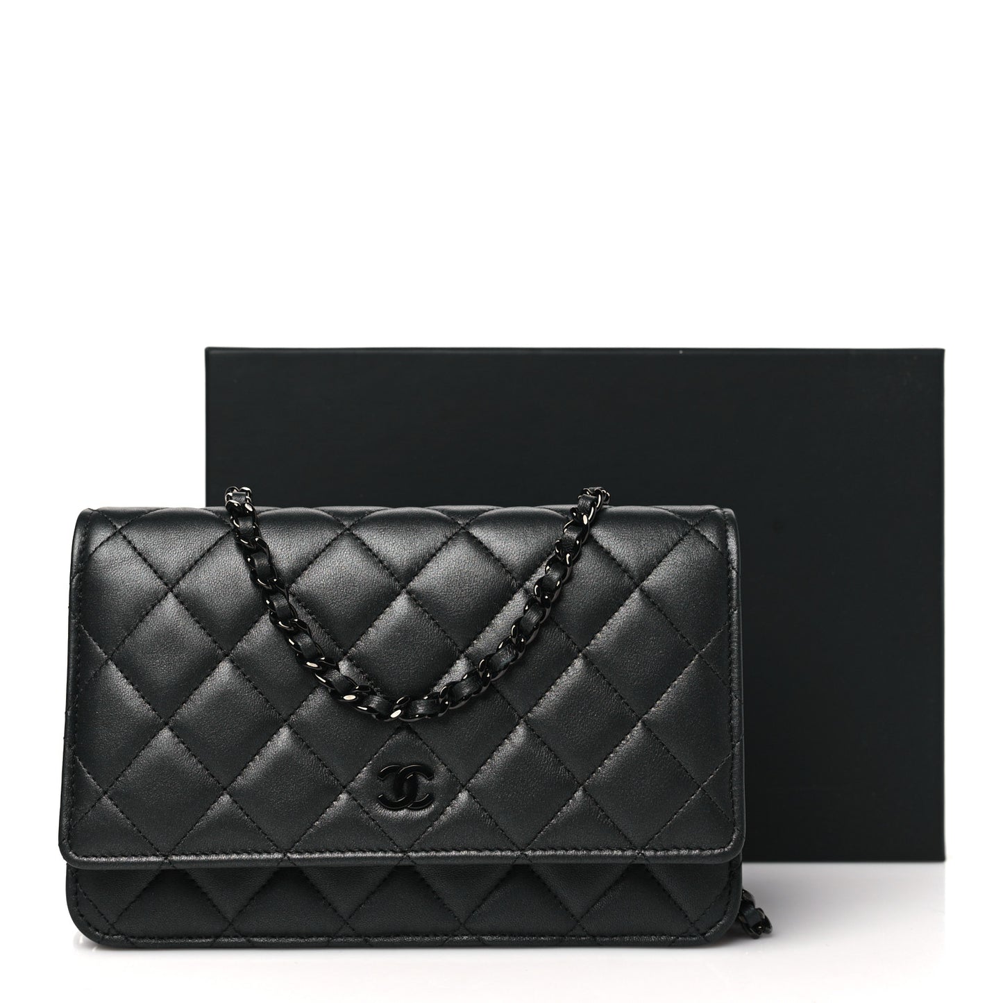 Iridescent Lambskin Quilted Wallet On Chain WOC So Black