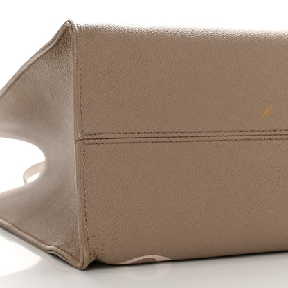 Louis Vuitton Empreinte Monogram Giant Onthego MM Tourterelle Creme 8 of 13