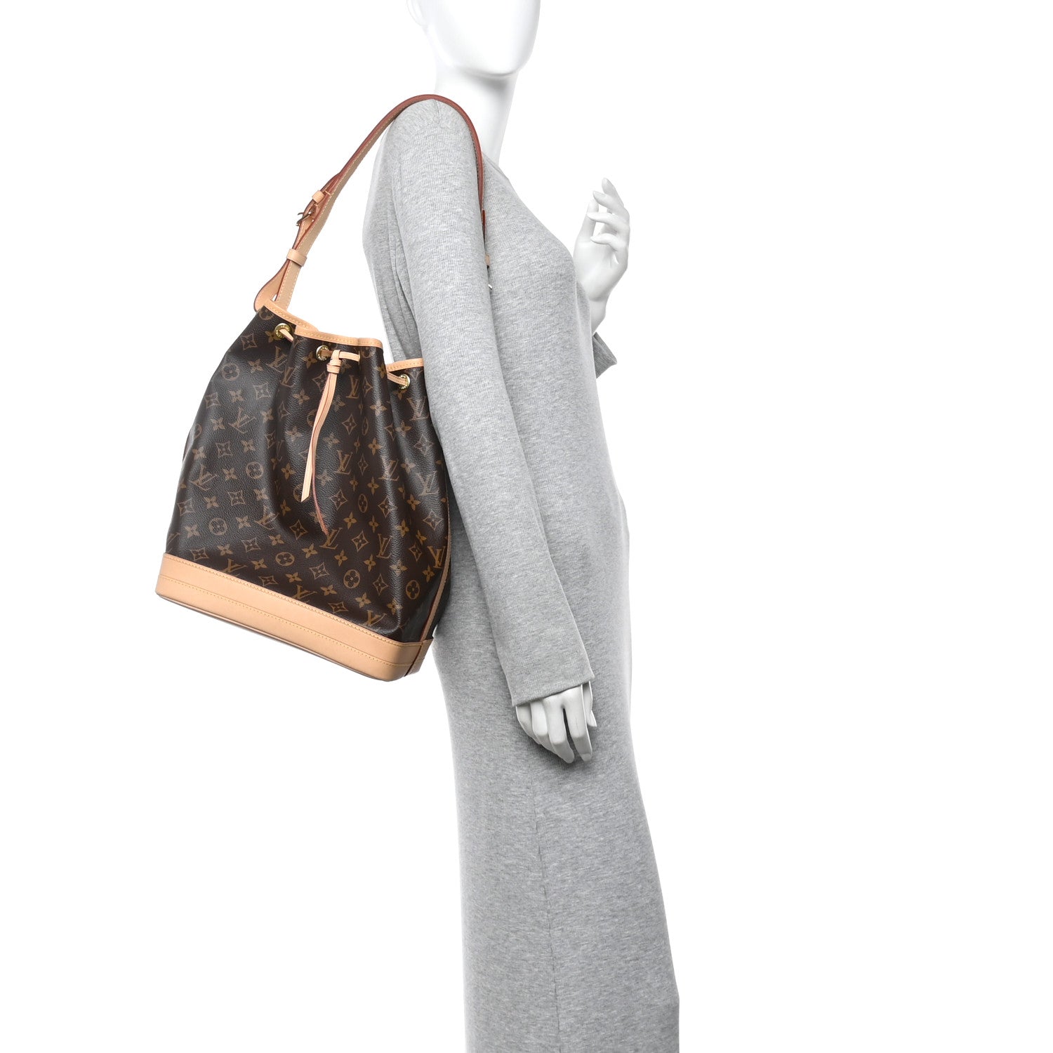 Louis Vuitton Monogram Noe 2 of 10