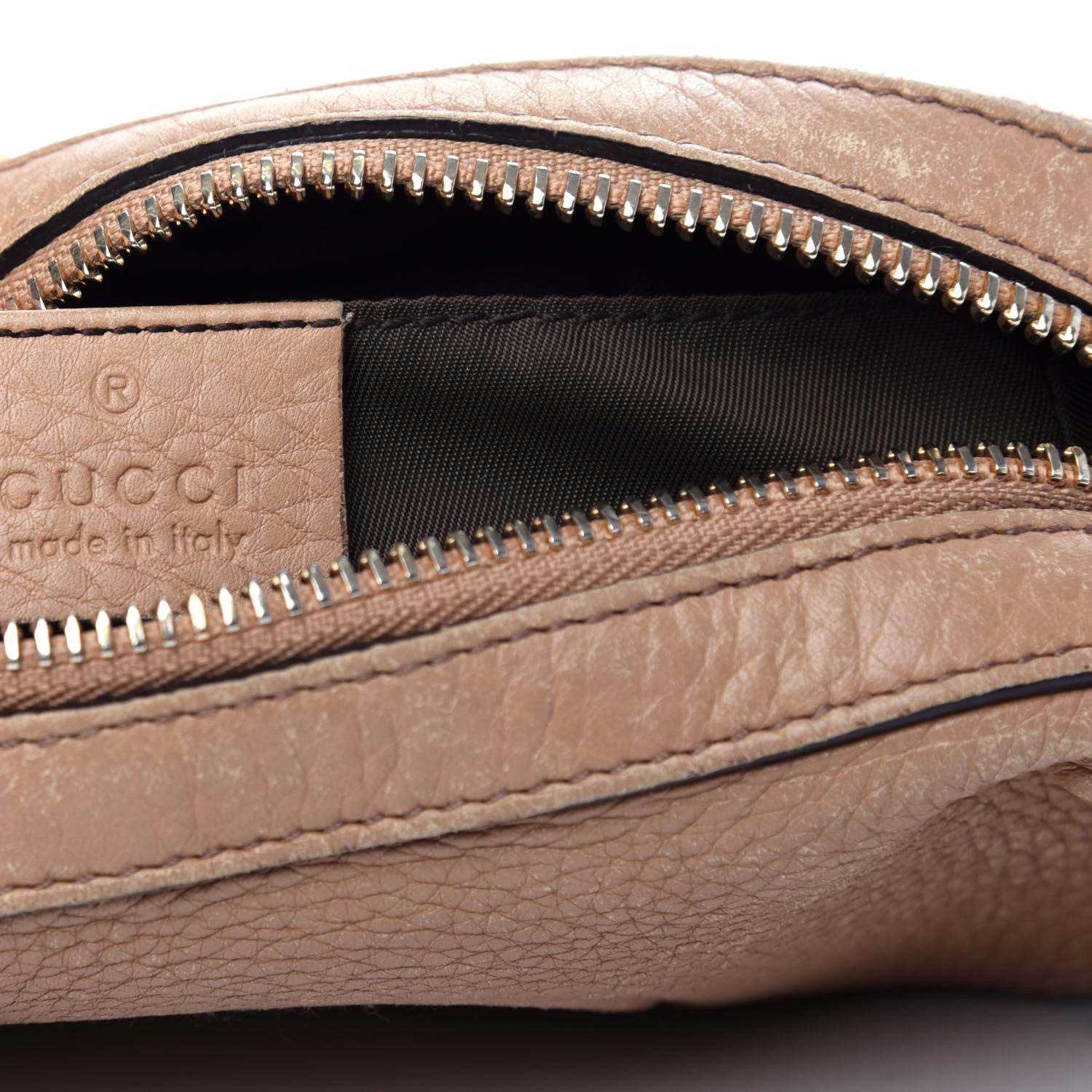Gucci Pebbled Calfskin Soho Small Cosmetic Case Camelia 6 of 7