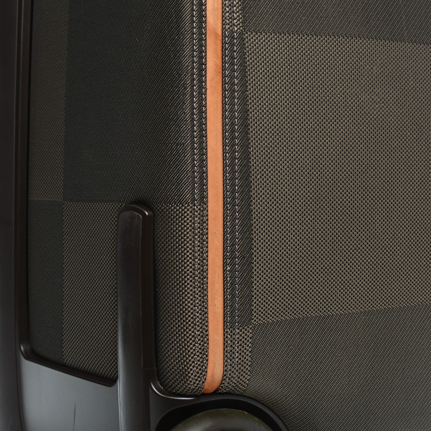 Louis Vuitton Damier Geant Conquerant 65 Rolling Luggage Terre 19 of 25