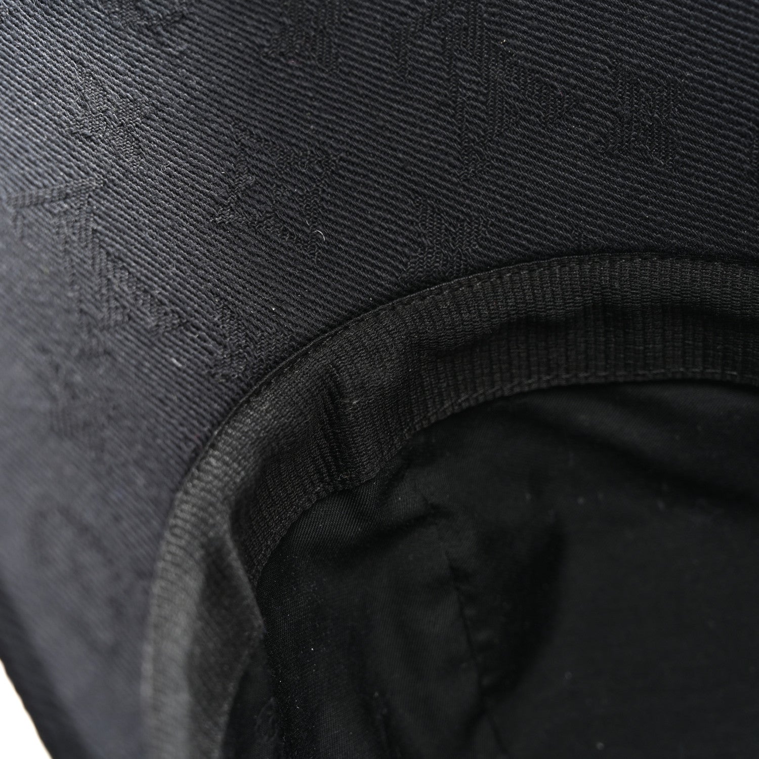 Louis Vuitton Monogram Essential Cap M Black 9 of 9