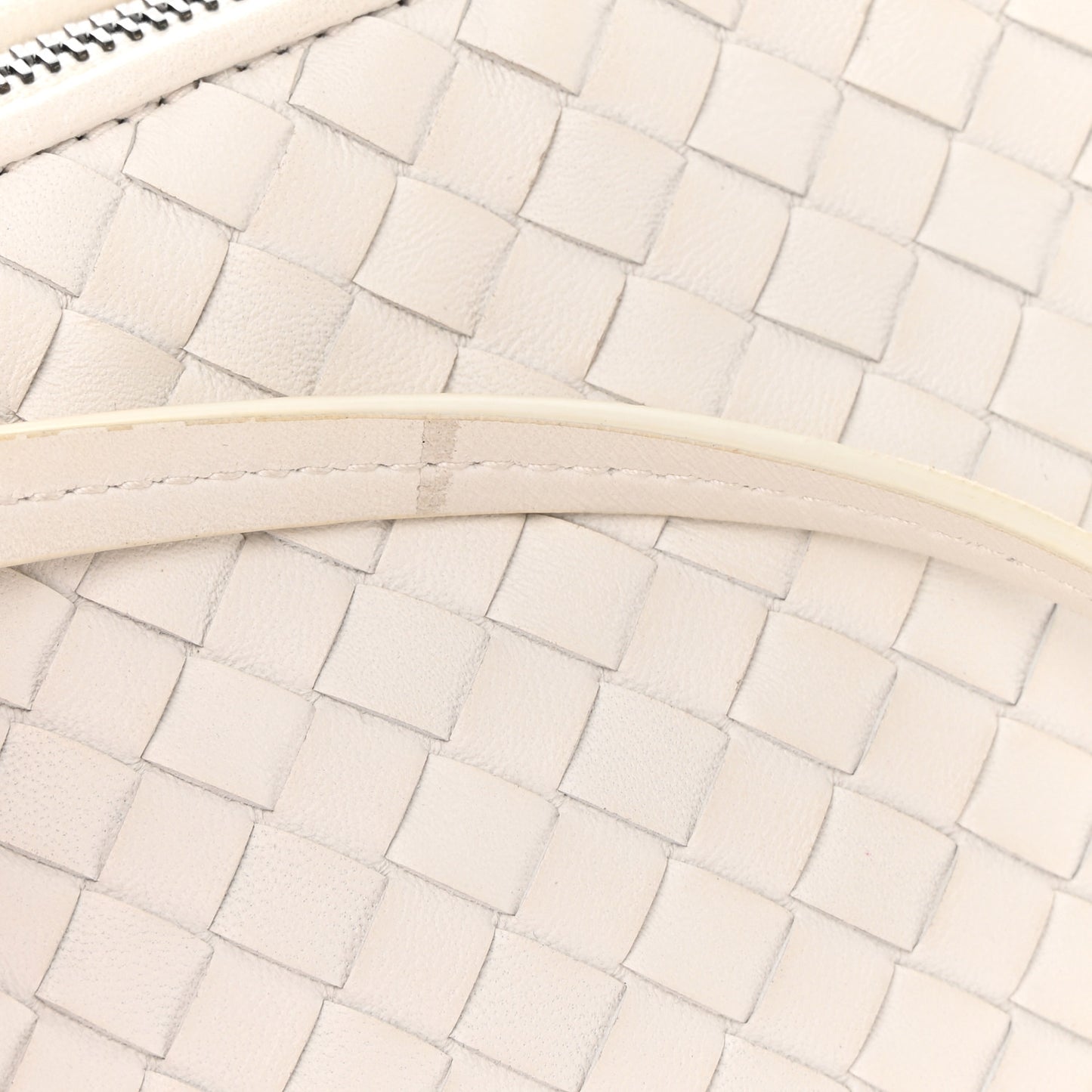 Nappa Intrecciato Nodini Crossbody Messenger White