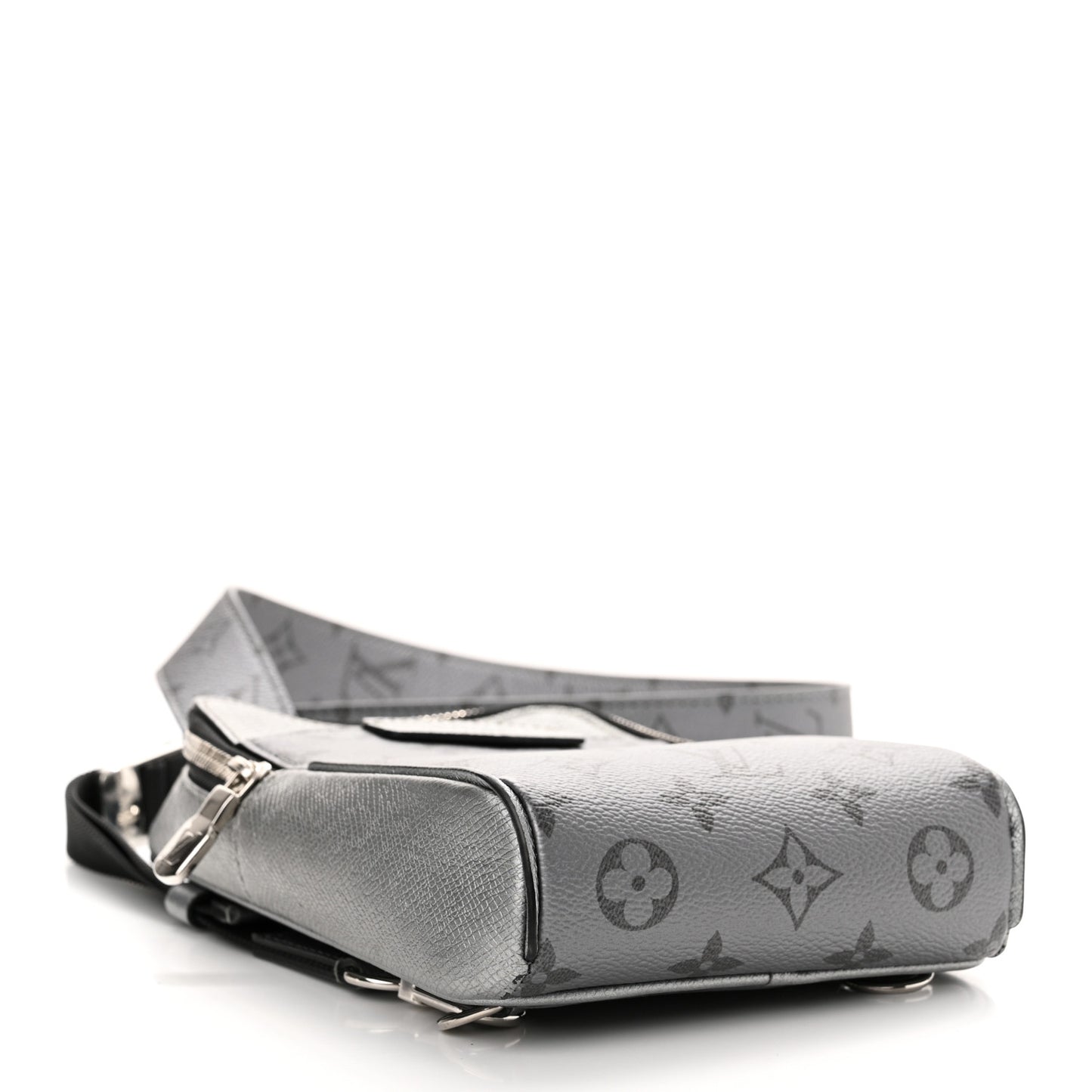 Taigarama Outdoor Slingbag Gunmetal Silver