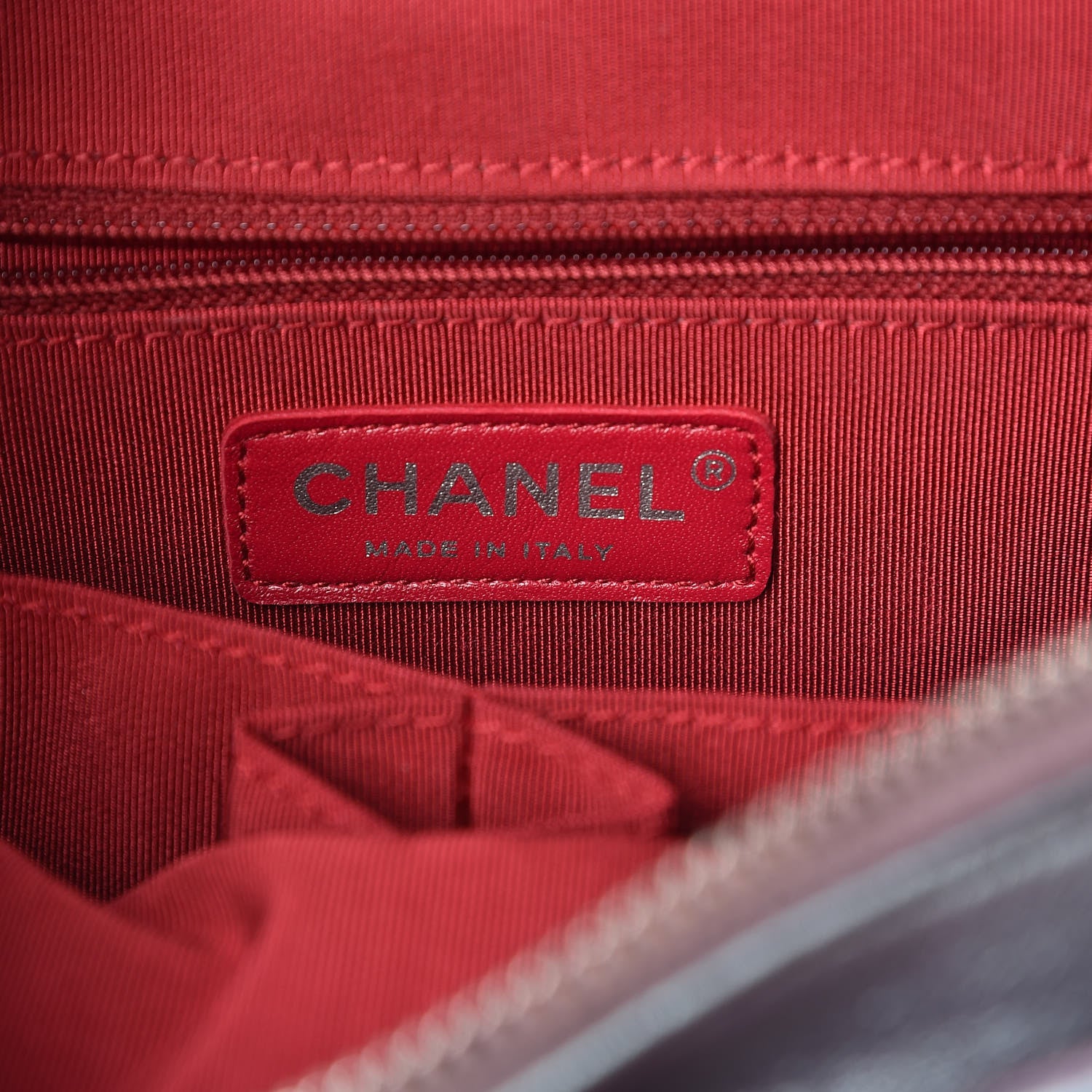 Chanel Iridescent Lambskin Calfskin Quilted Medium Gabrielle Hobo Light Purple 7 of 9