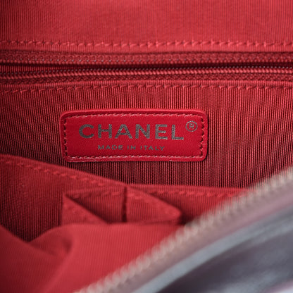Chanel Iridescent Lambskin Calfskin Quilted Medium Gabrielle Hobo Light Purple 7 of 9