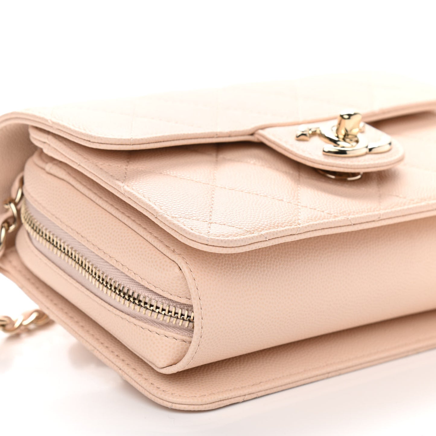 Caviar Quilted Like A Wallet Flap Light Beige