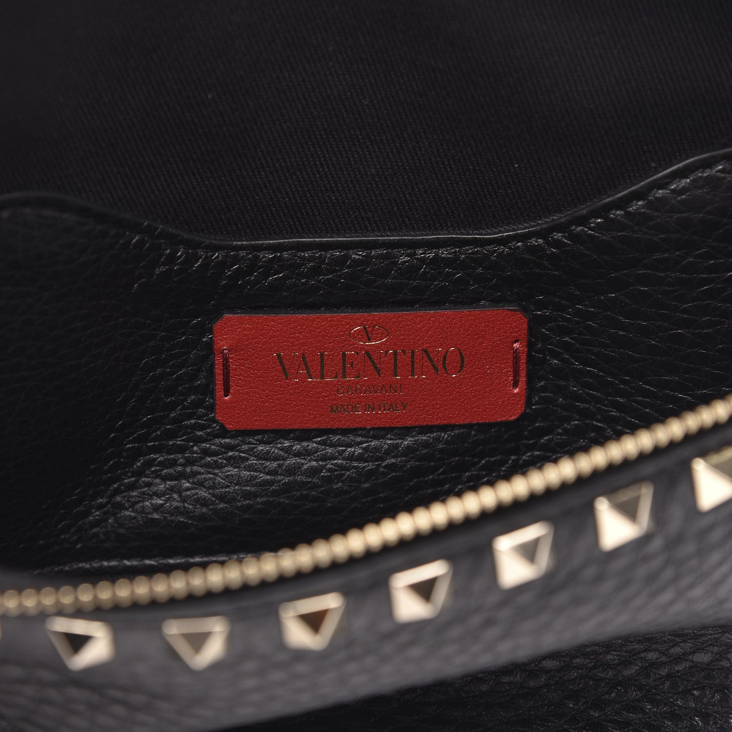 Grainy Calfskin Rockstud Belt Bag Black