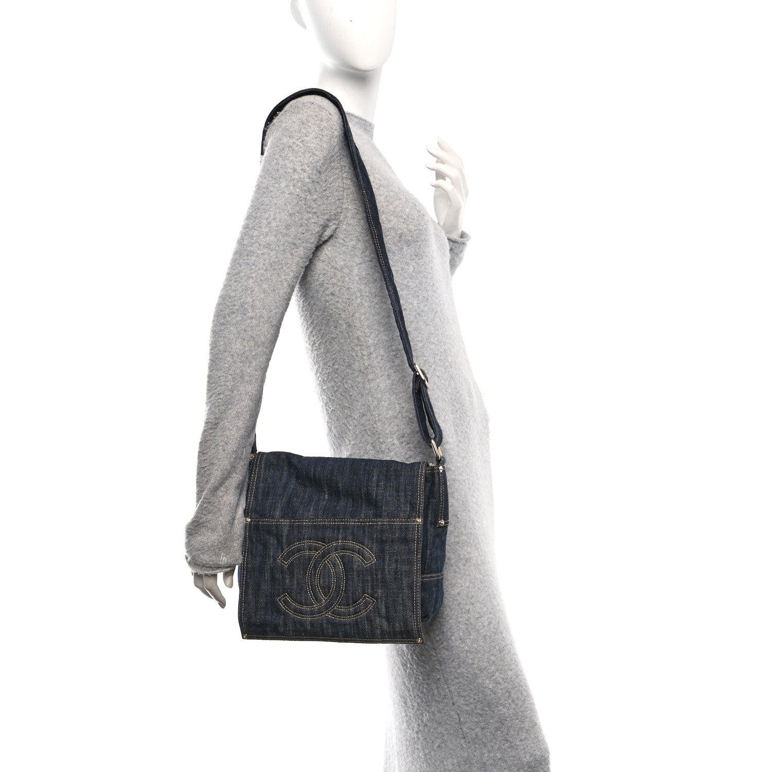 Chanel Denim CC Messenger Bag Blue 2 of 10