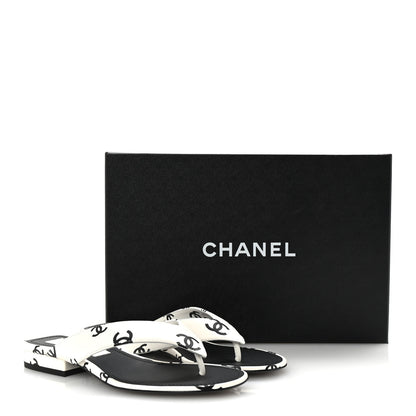 Chanel Lambskin Printed CC Thong Sandals 35 White Black 10 of 10