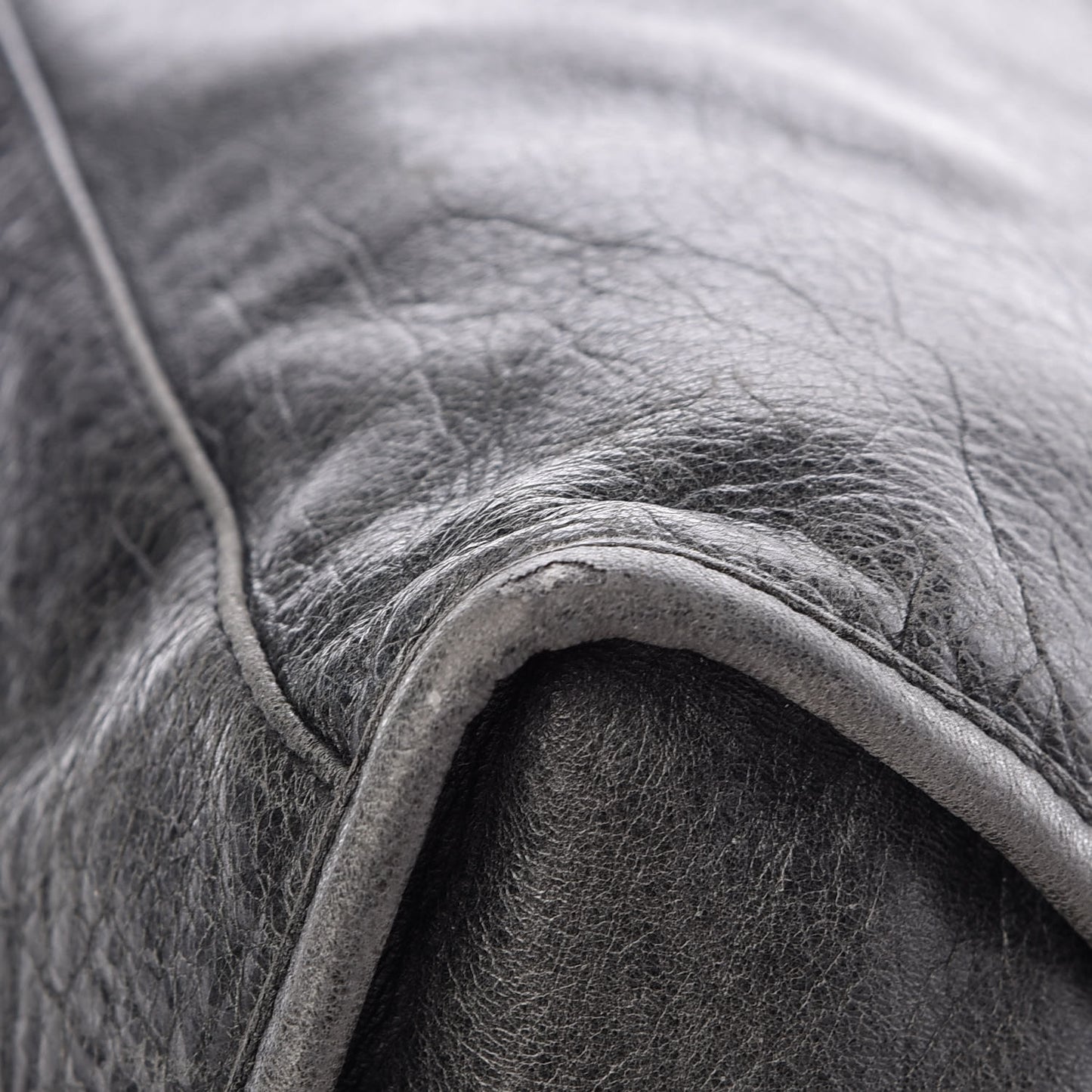 Agneau Classic Hardware City Grey