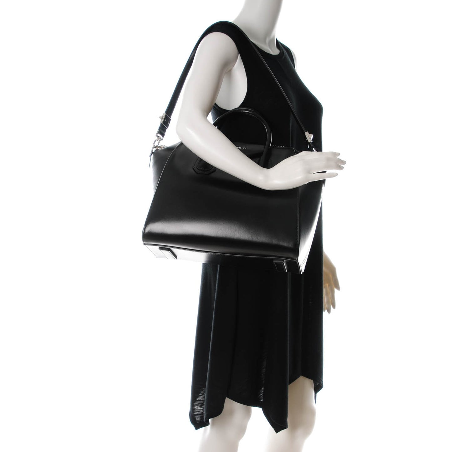 Shiny Lord Calfskin Medium Antigona Black