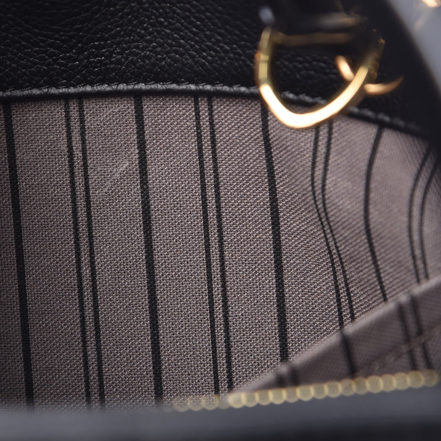 Louis Vuitton Empreinte Montaigne MM Black 9 of 11