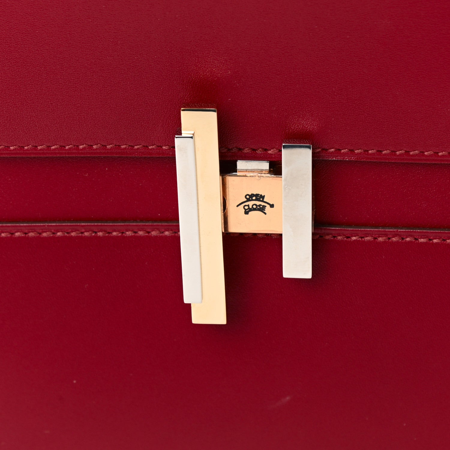 Hermes Villandry Cinhetic Clutch Rubis 8 of 10