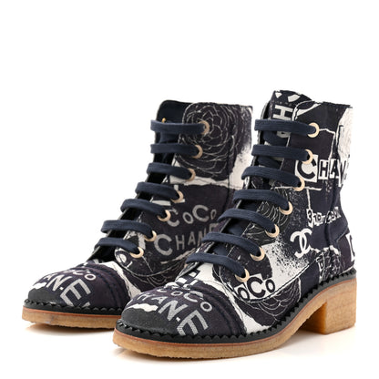 Chanel Suede Calfskin Printed CC 31 Rue Cambon Lace Up Combat Boots 36 White Navy 3 of 9