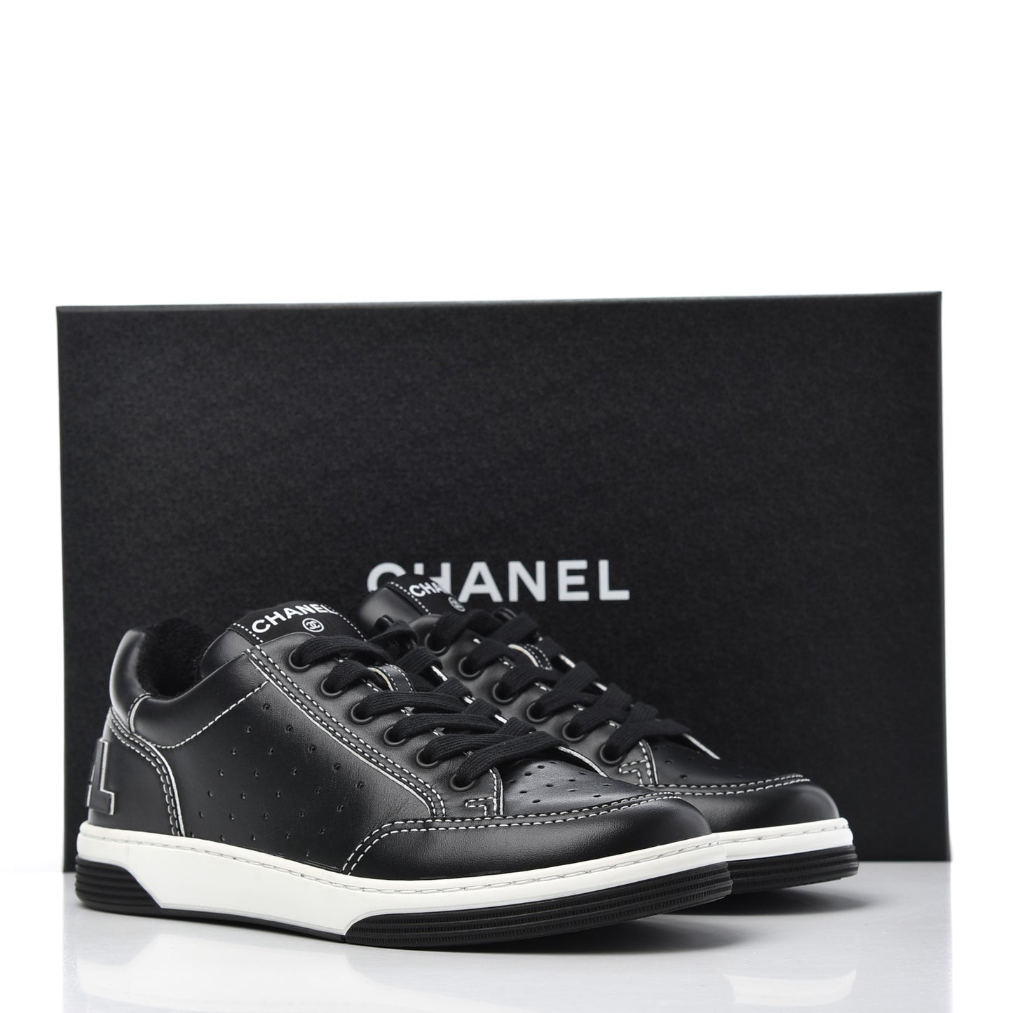 Calfskin Womens Logo Sneakers 37.5 Black White