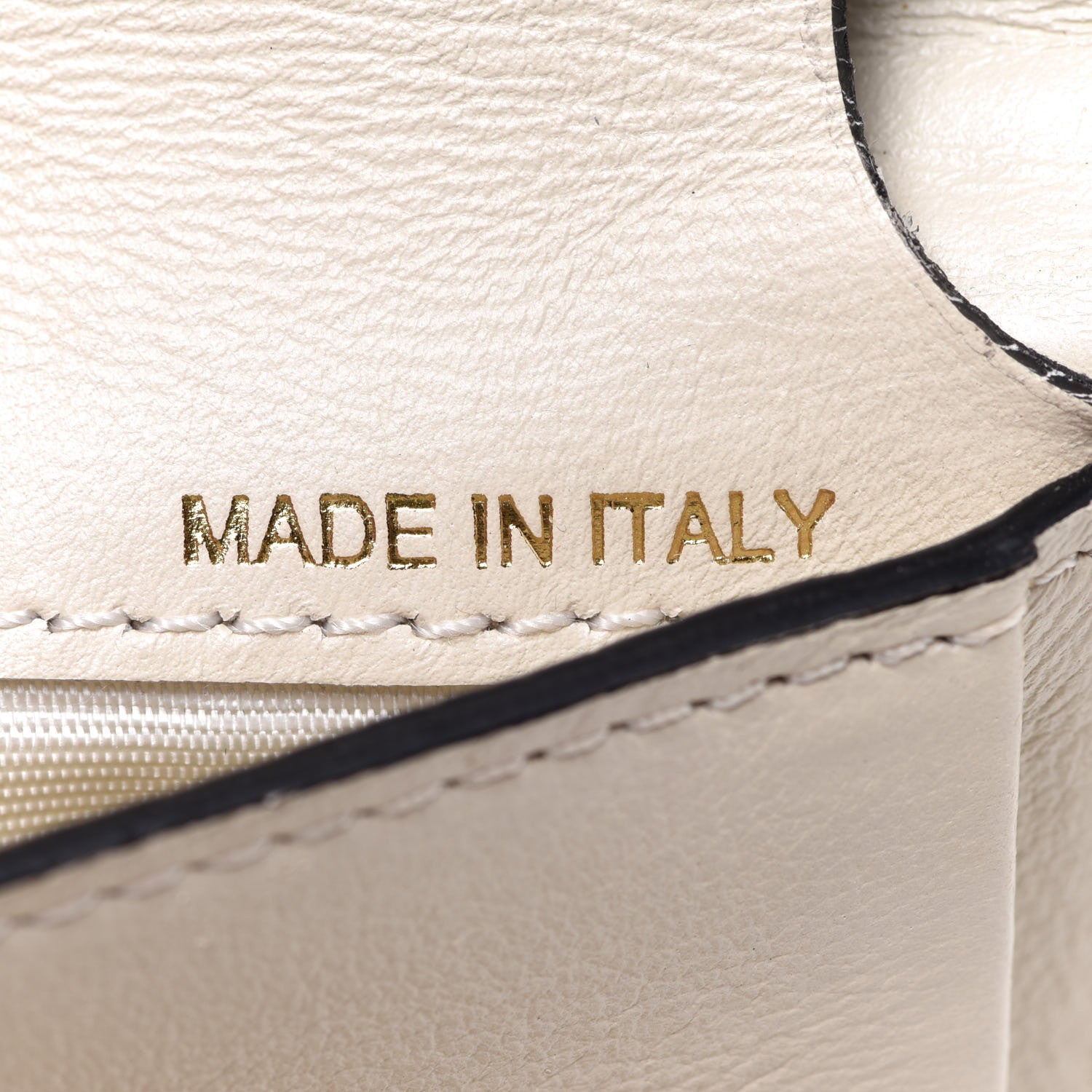 Valentino Garavani Calfskin Tri-Fold Rockstud Wallet Light Ivory 7 of 10