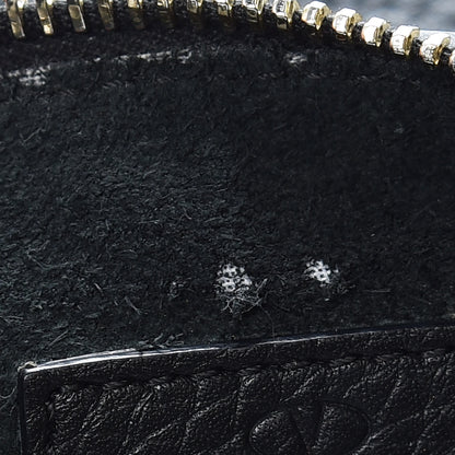 Valentino Garavani Pebbled Calfskin Large Rockstud Zip Pouch Black 11 of 12