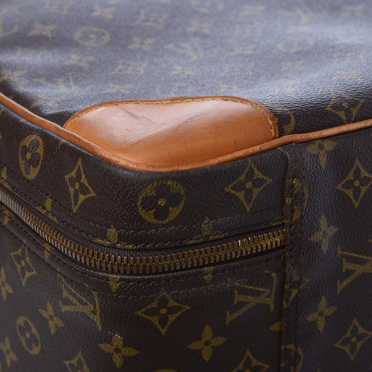 Monogram Sirius 70