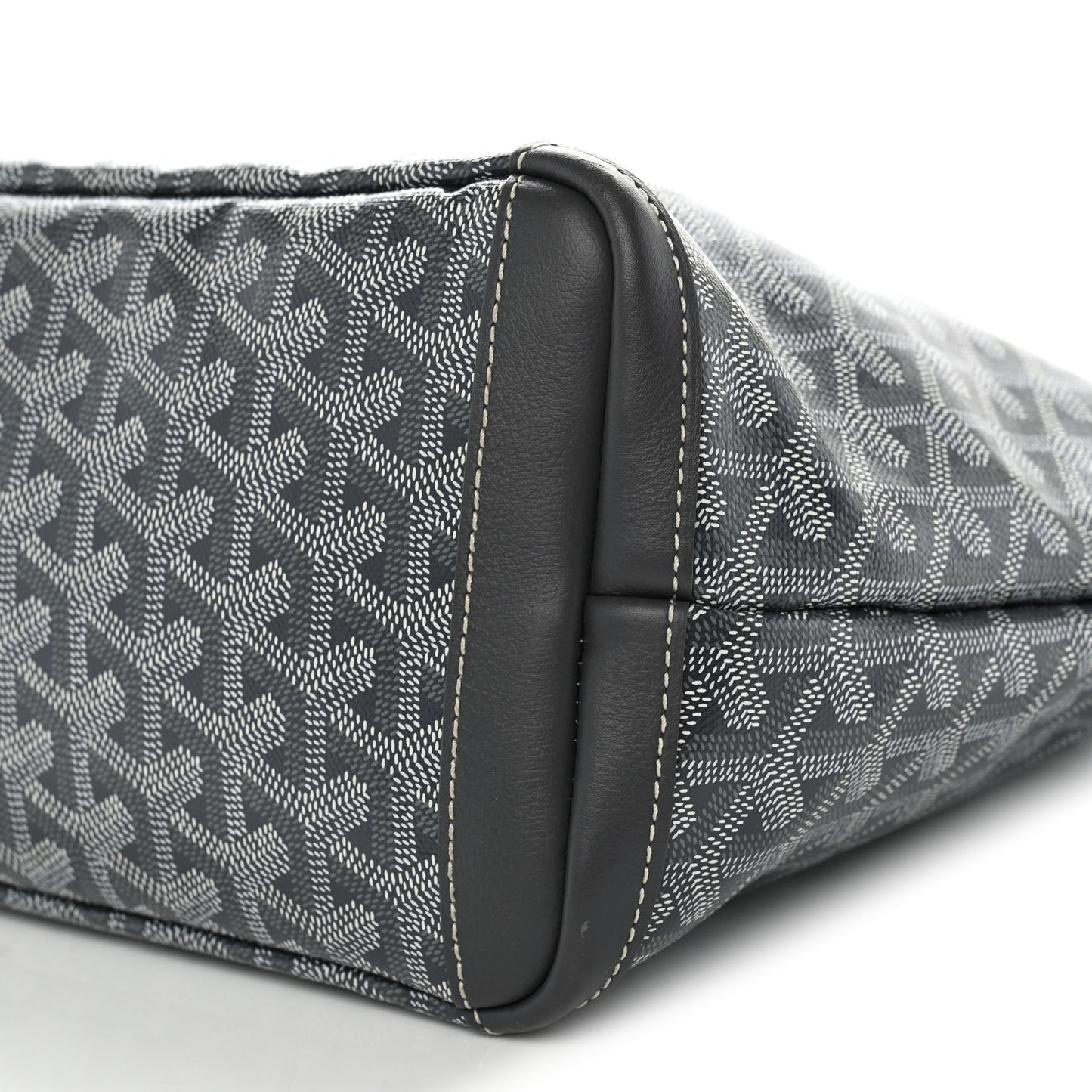 Goyardine Artois PM Grey