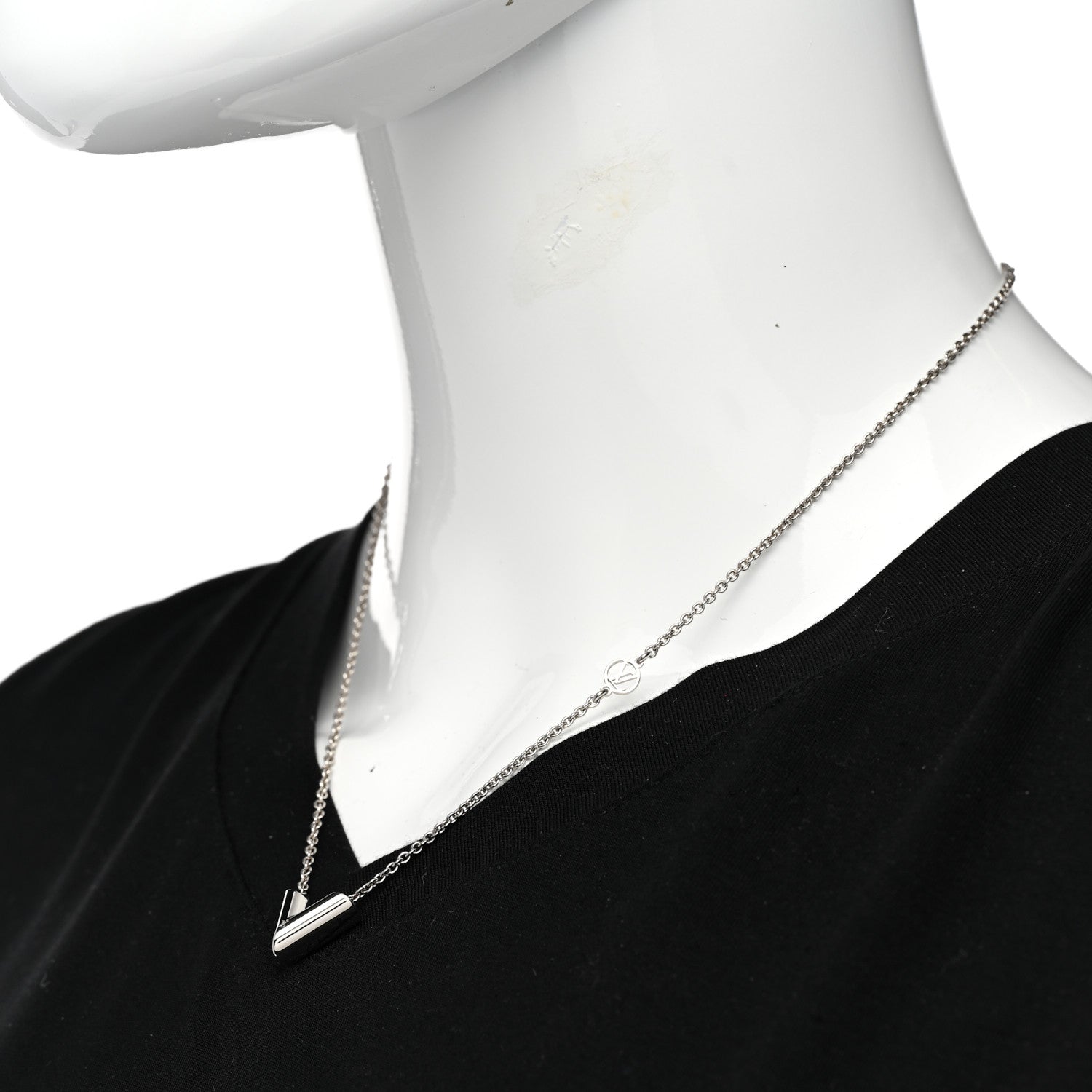 Louis Vuitton Metal Essential V Supple Necklace Silver 2 of 6