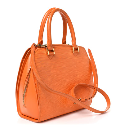 Louis Vuitton Epi Pont-Neuf Mandarin 2 of 8