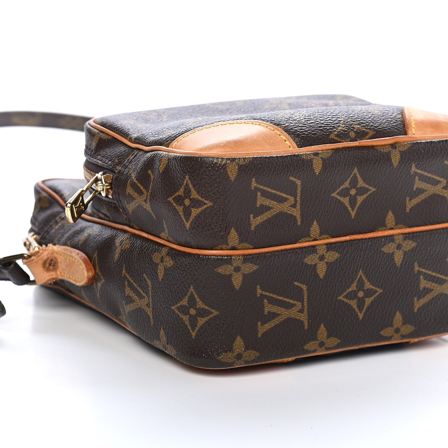 Monogram Amazone