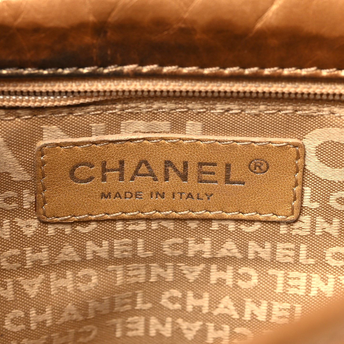Aged Calfskin Quilted Vintage Ligne Messenger Flap Gold