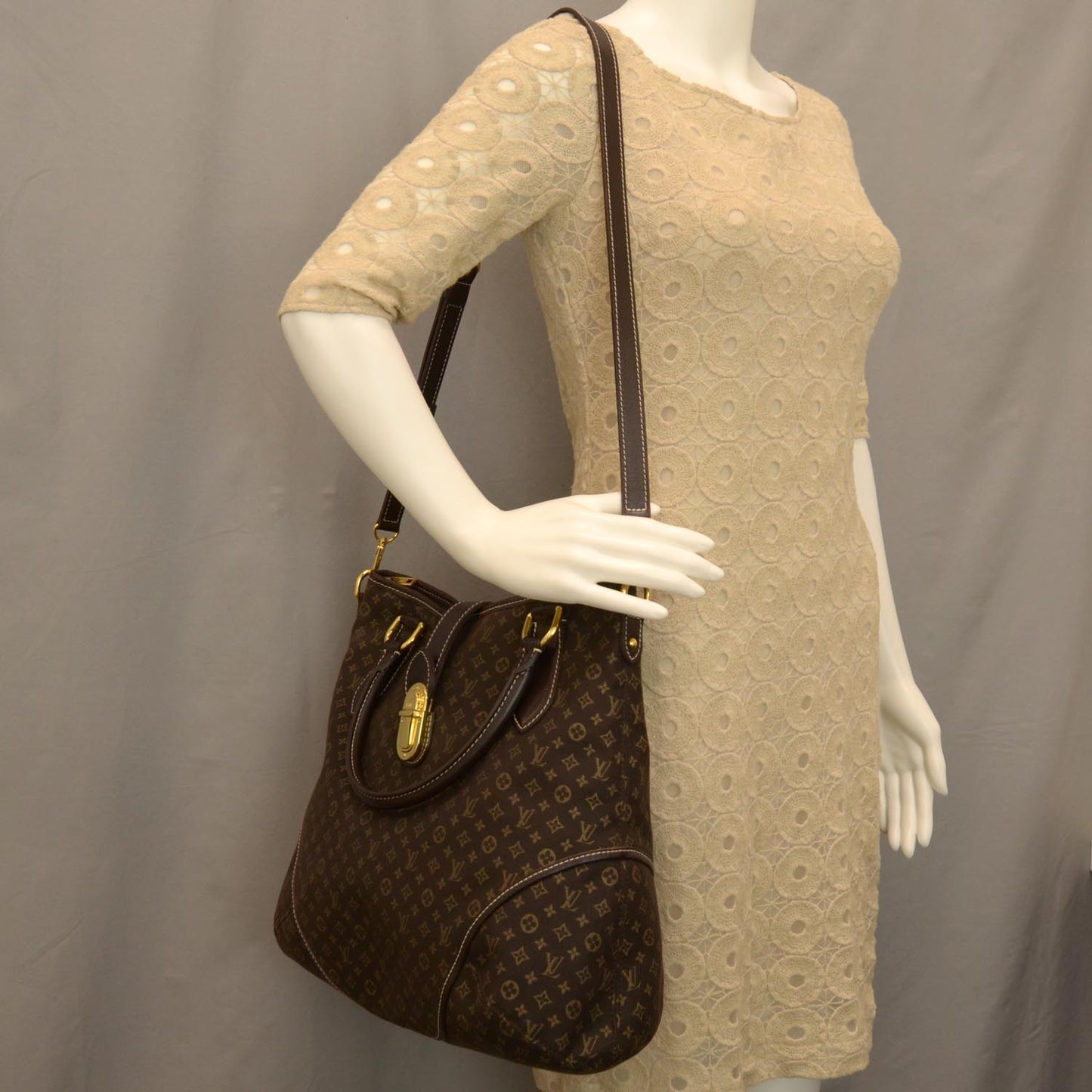 Monogram Idylle Elegie Fusain