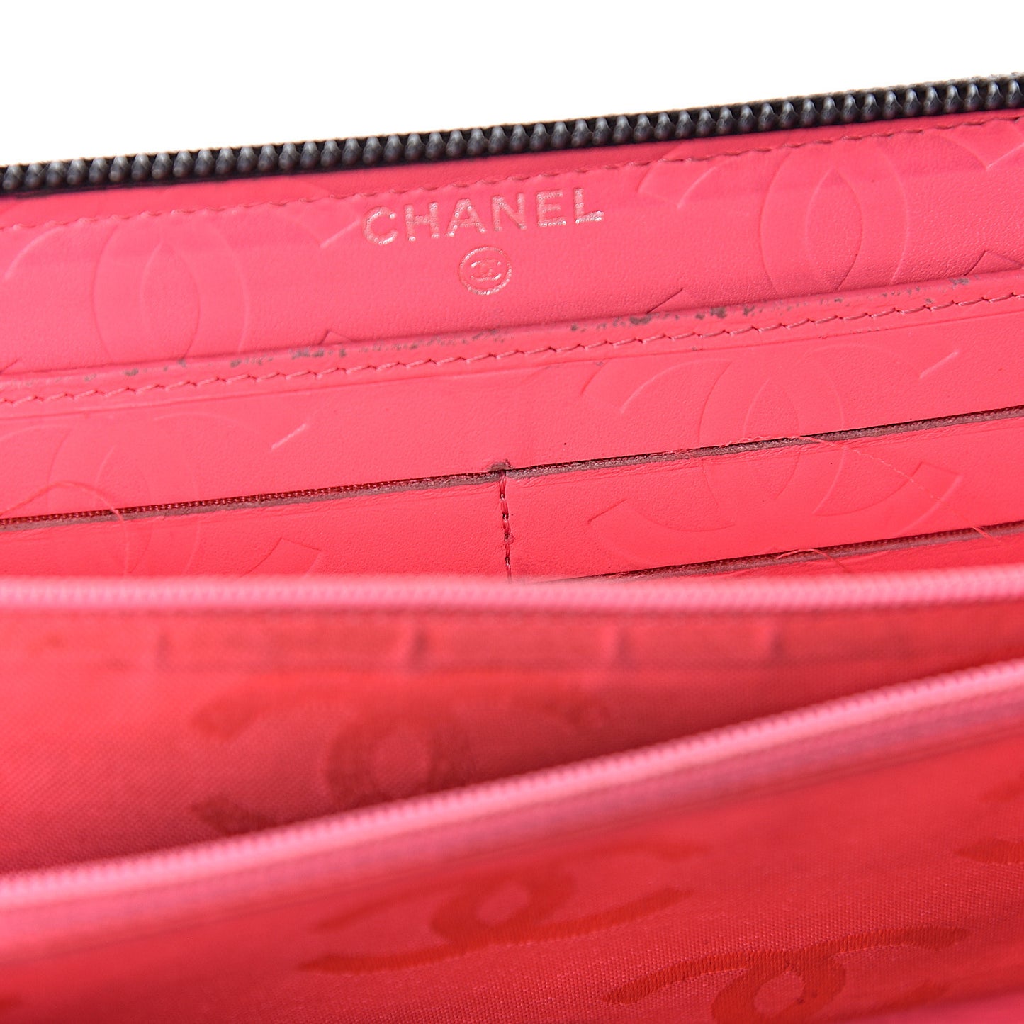Calfskin Quilted Cambon Large Gusset Zip Around Wallet Black